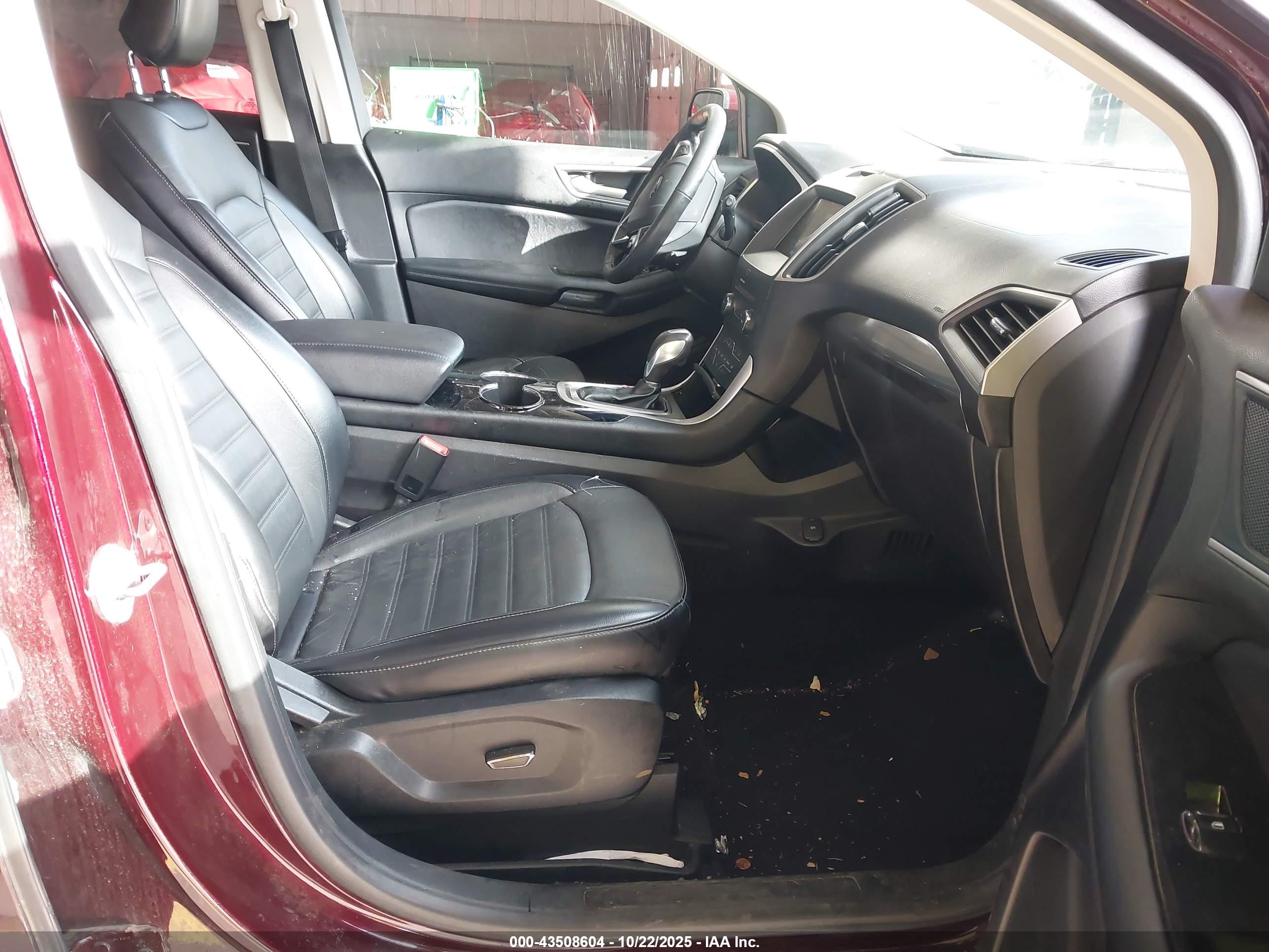 FORD EDGE image 5