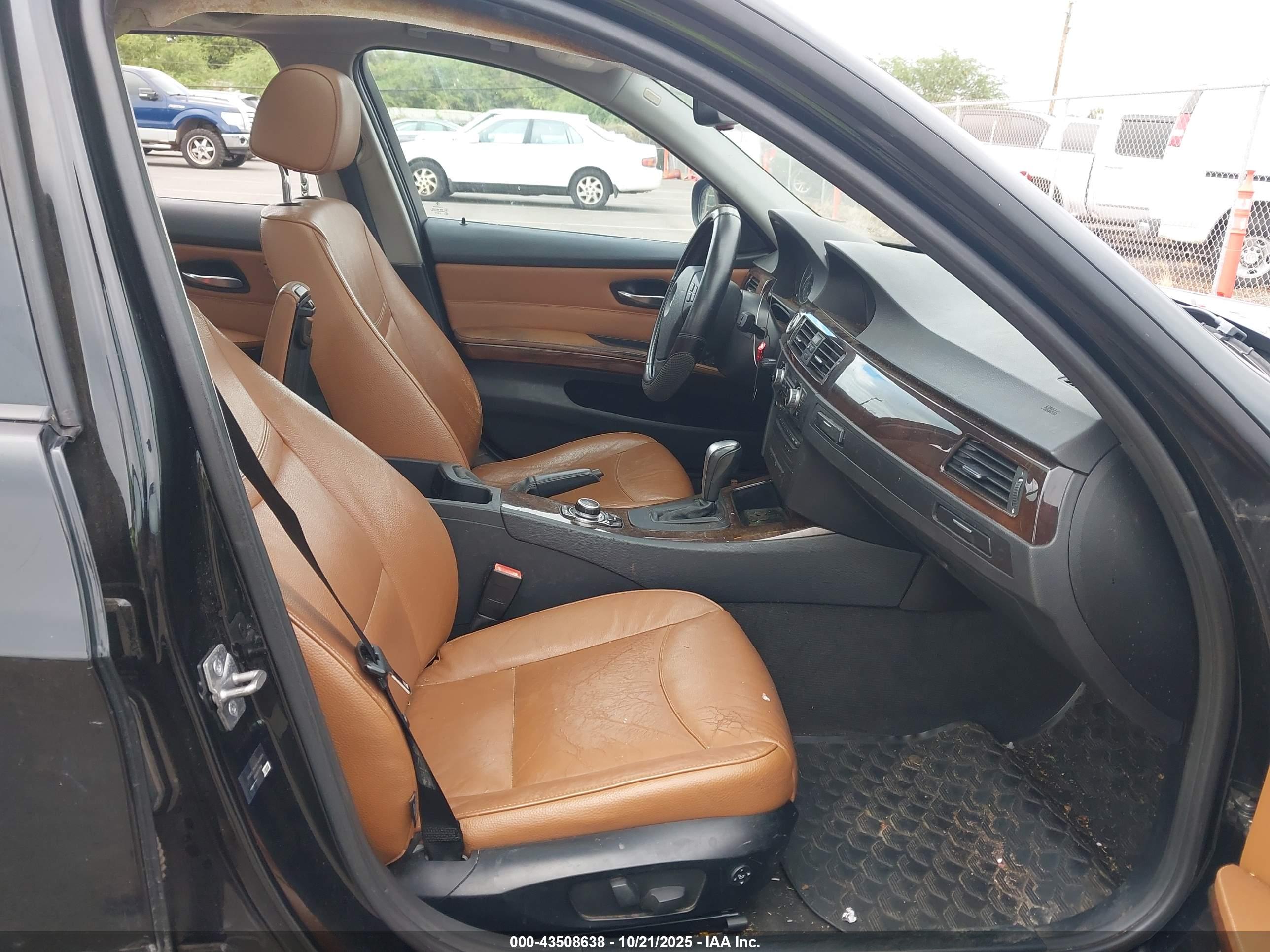 BMW 328I image 5