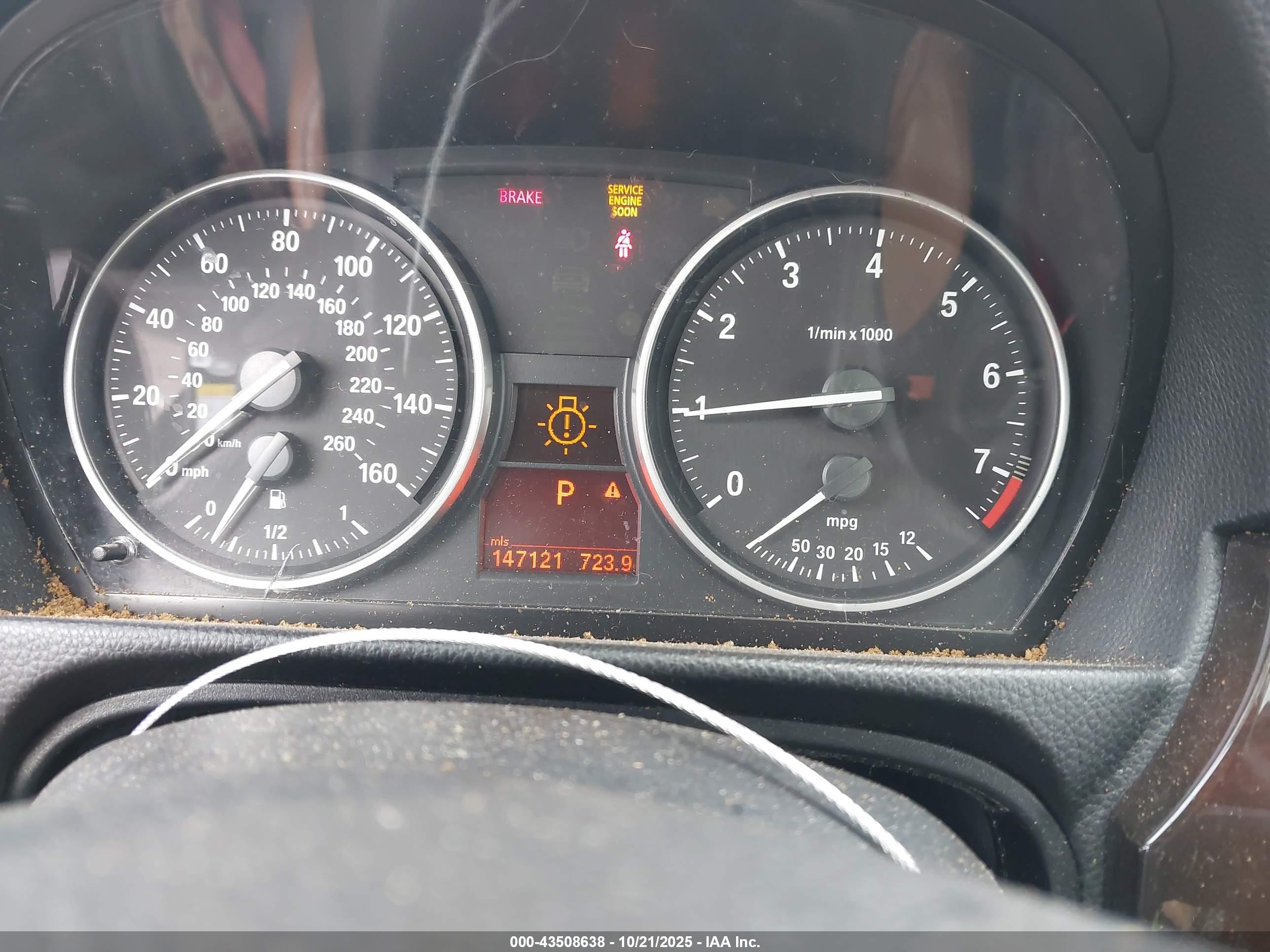 BMW 328I image 7