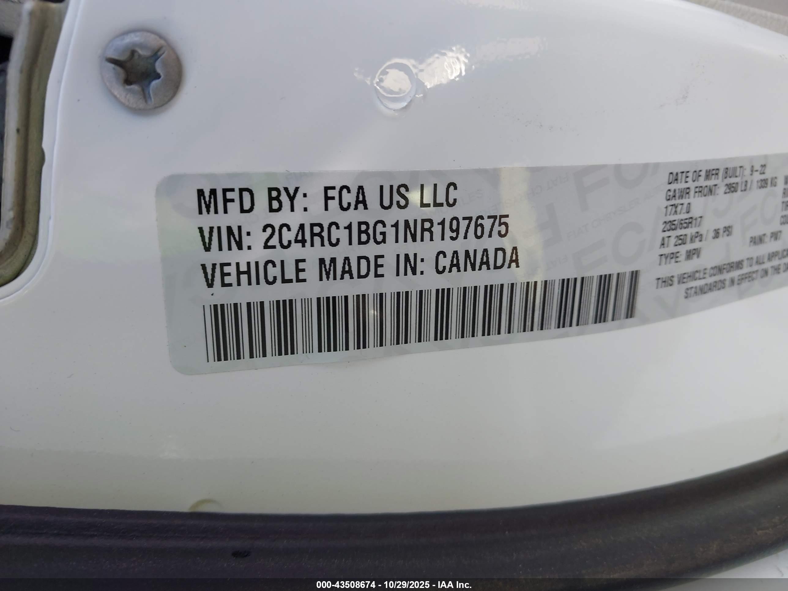 CHRYSLER PACIFICA image 9