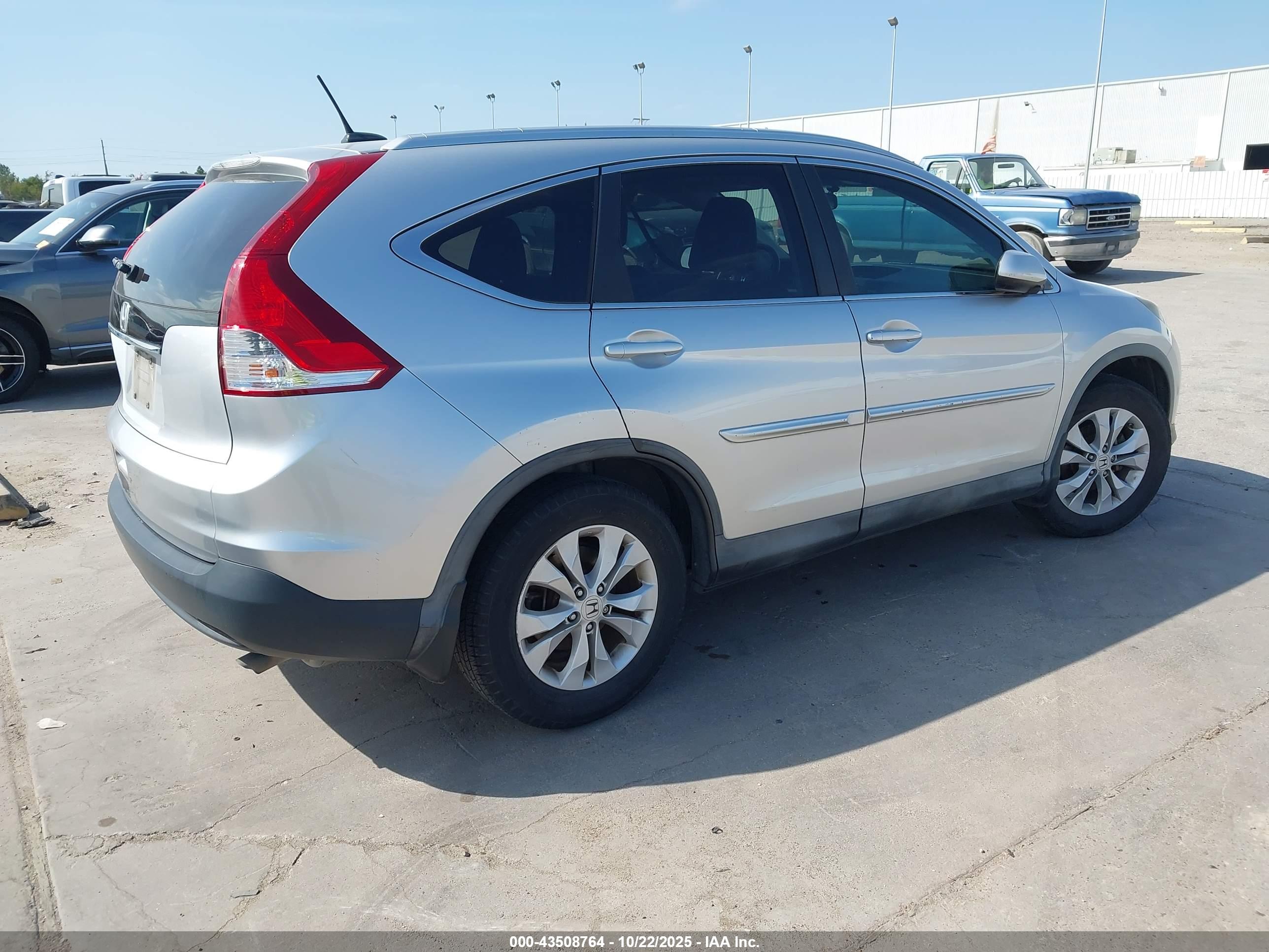 HONDA CR-V image 4