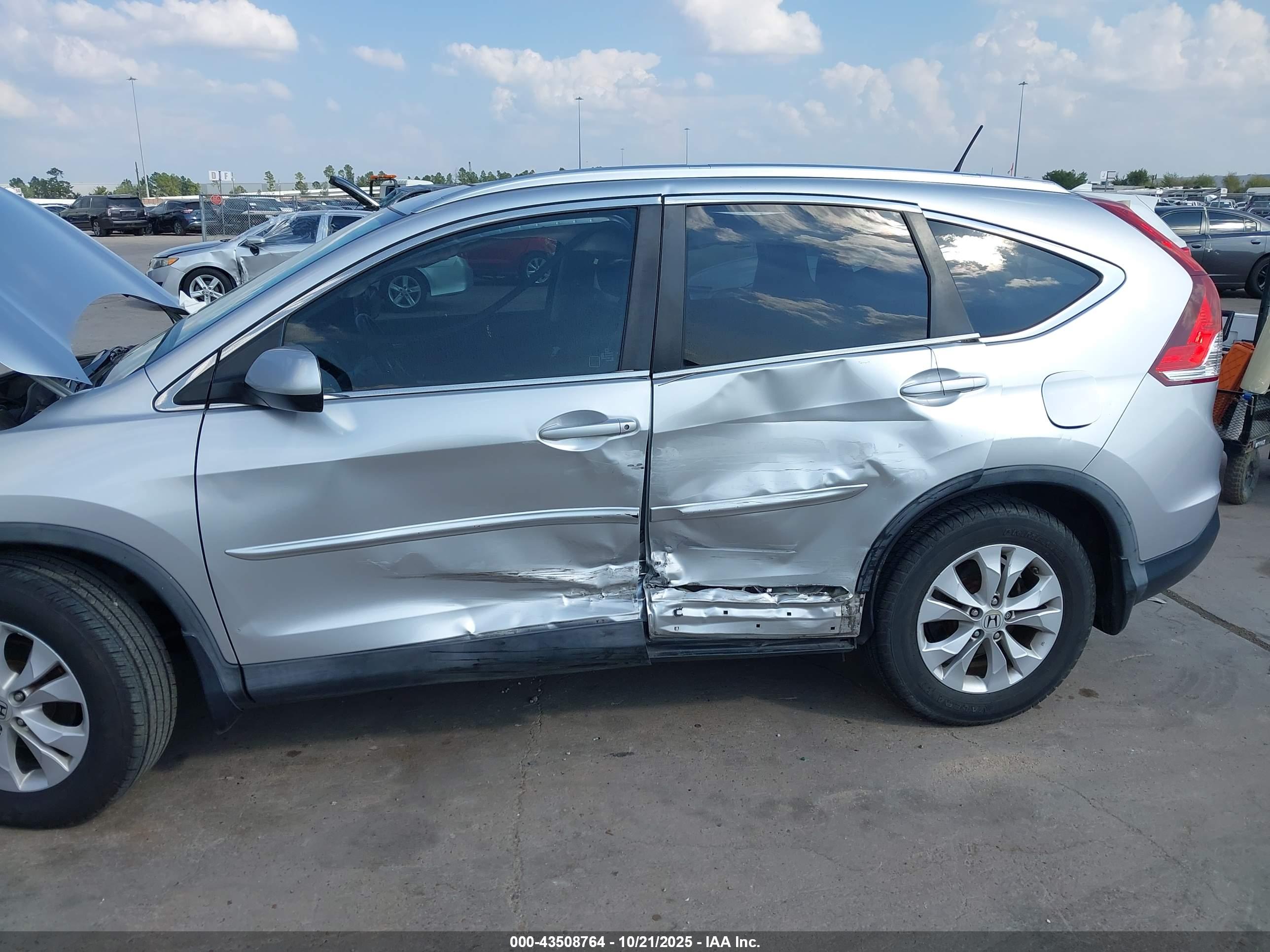 HONDA CR-V image 6