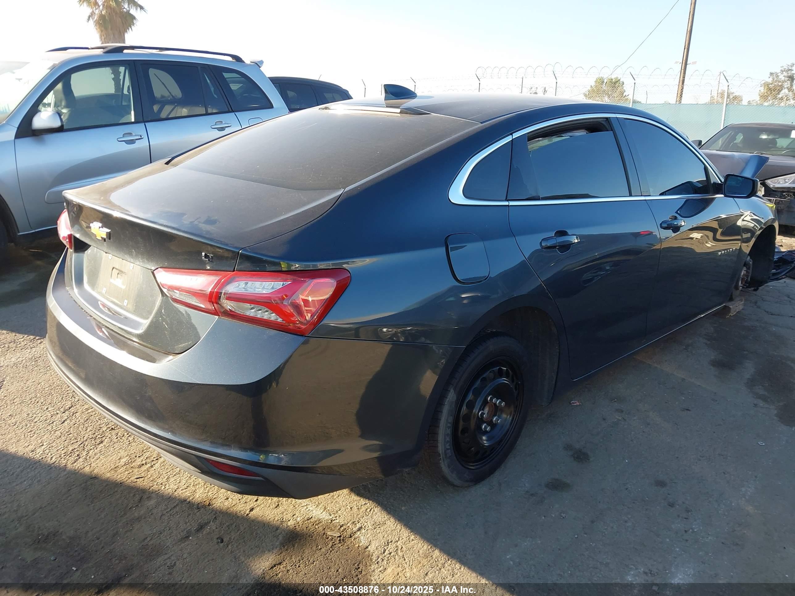 CHEVROLET MALIBU image 4