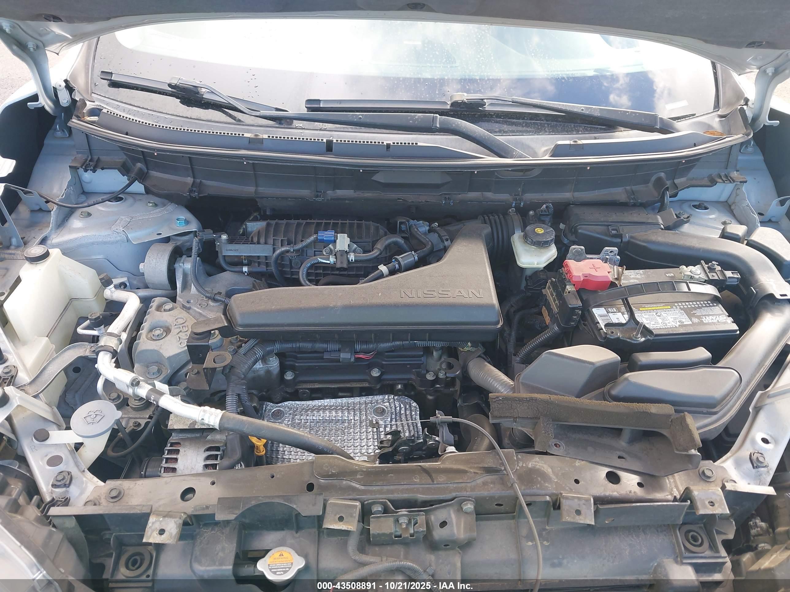 NISSAN ROGUE image 10