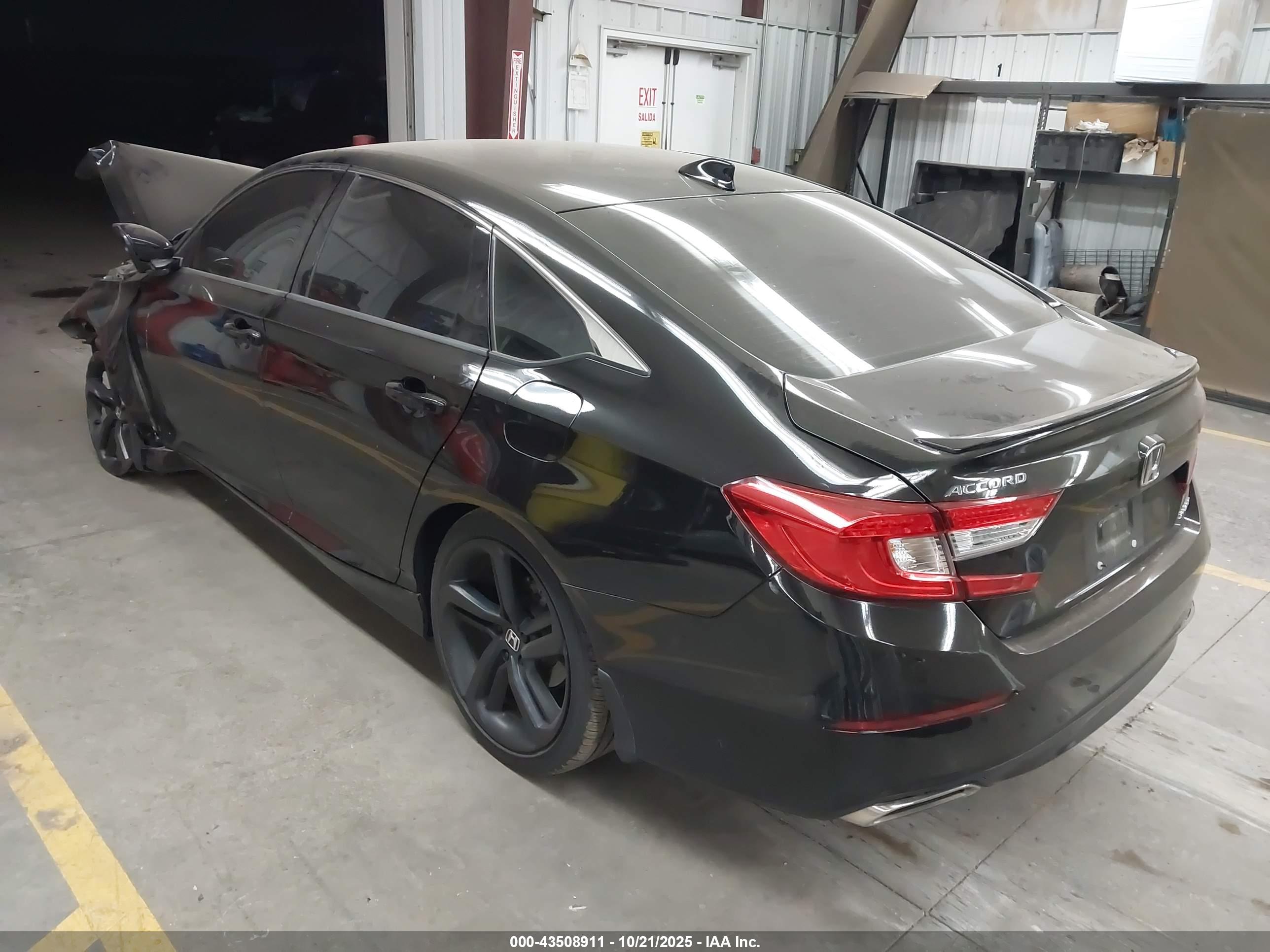 HONDA ACCORD image 3