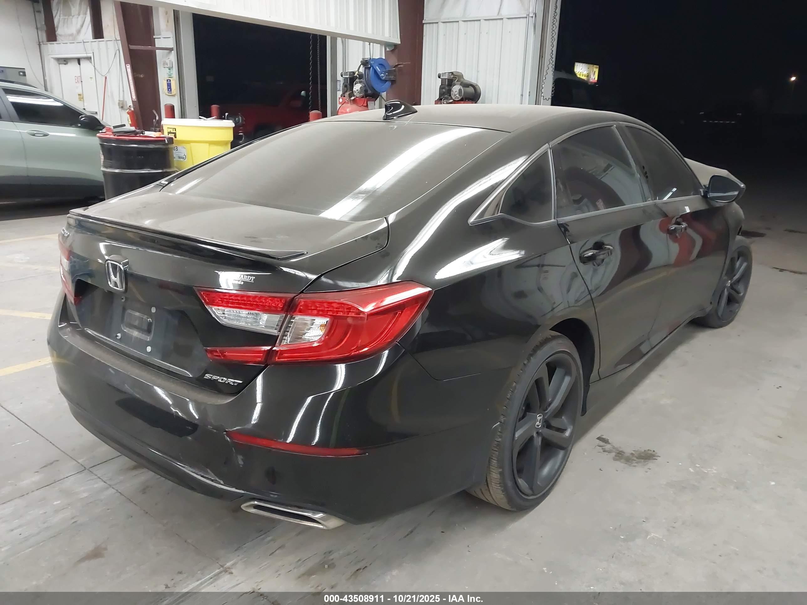 HONDA ACCORD image 4