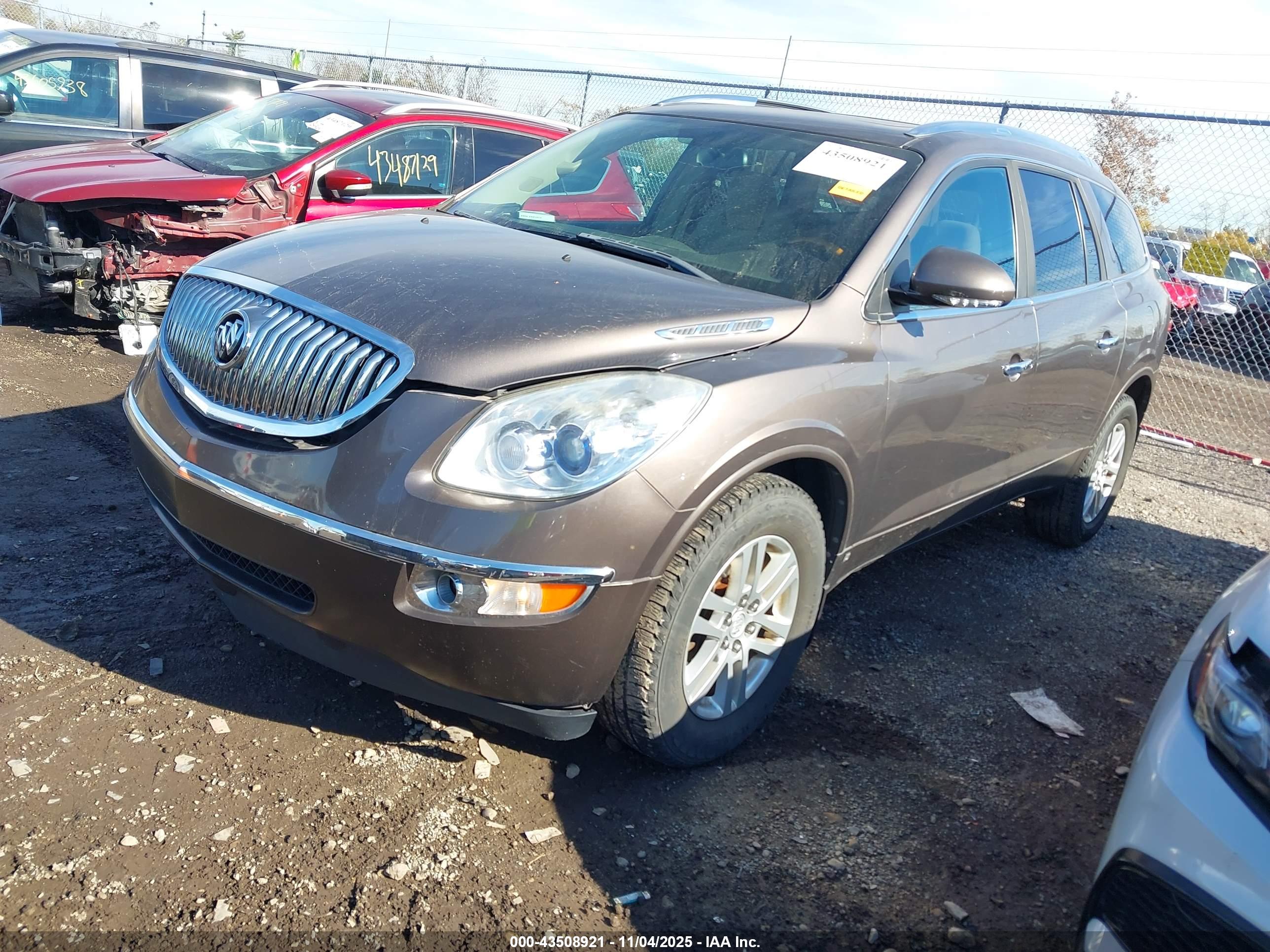 BUICK ENCLAVE image 2
