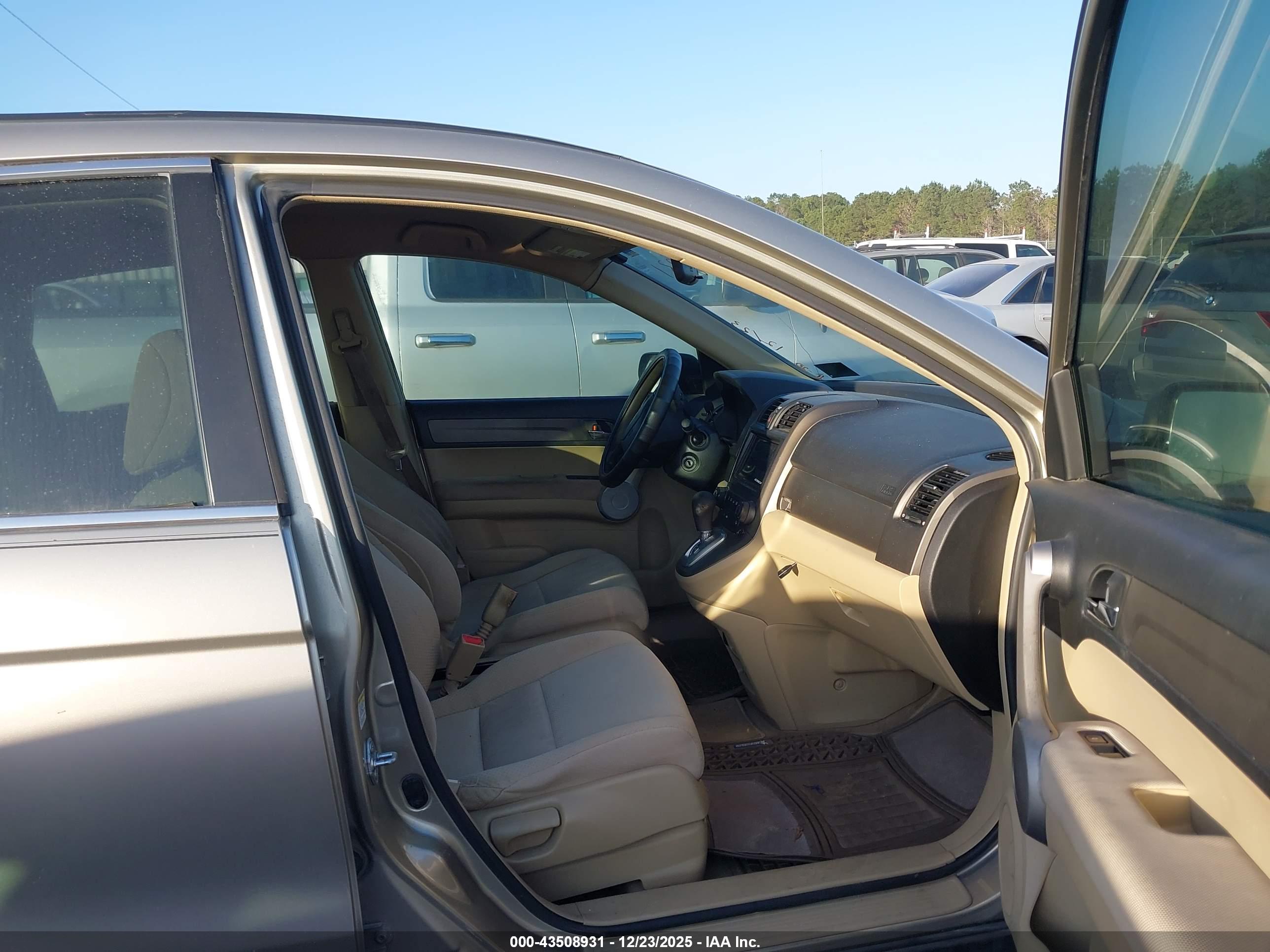 HONDA CR-V image 5