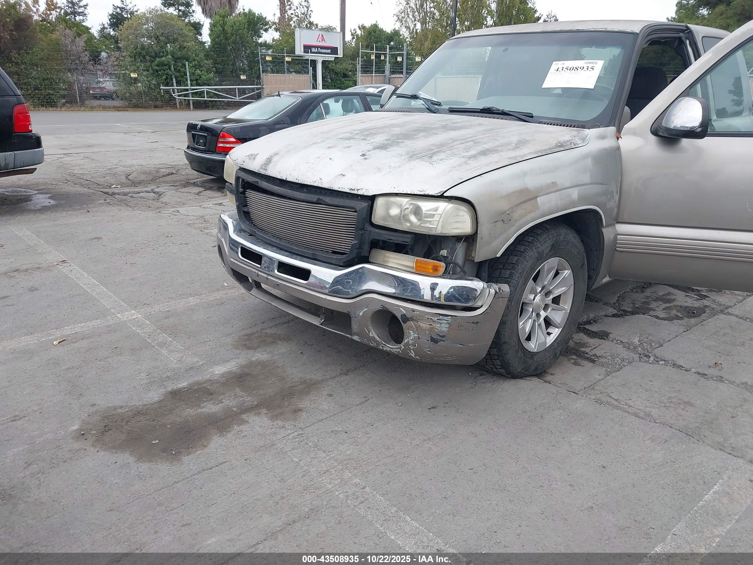 CHEVROLET SILVERADO image 6