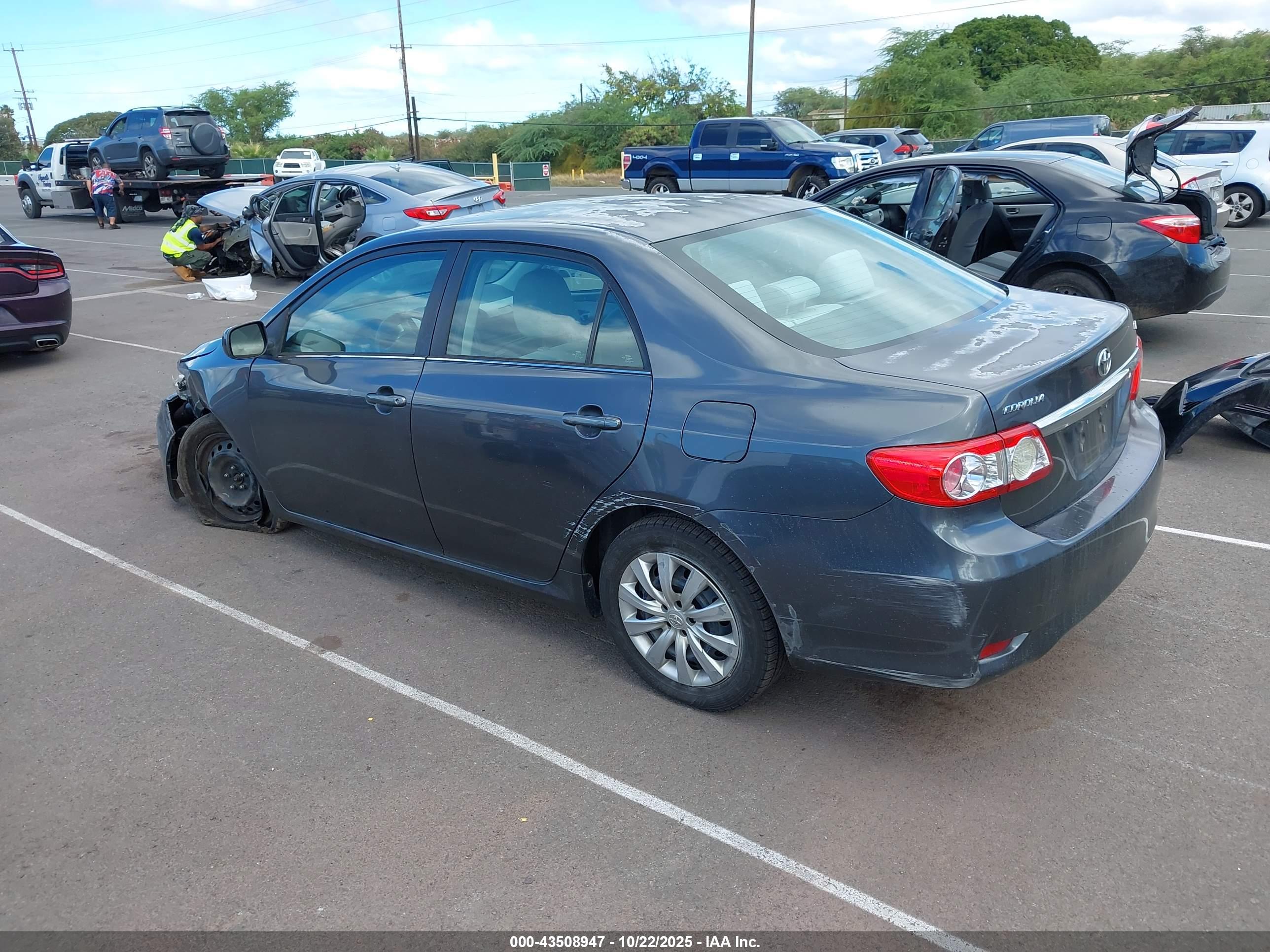 TOYOTA COROLLA image 3