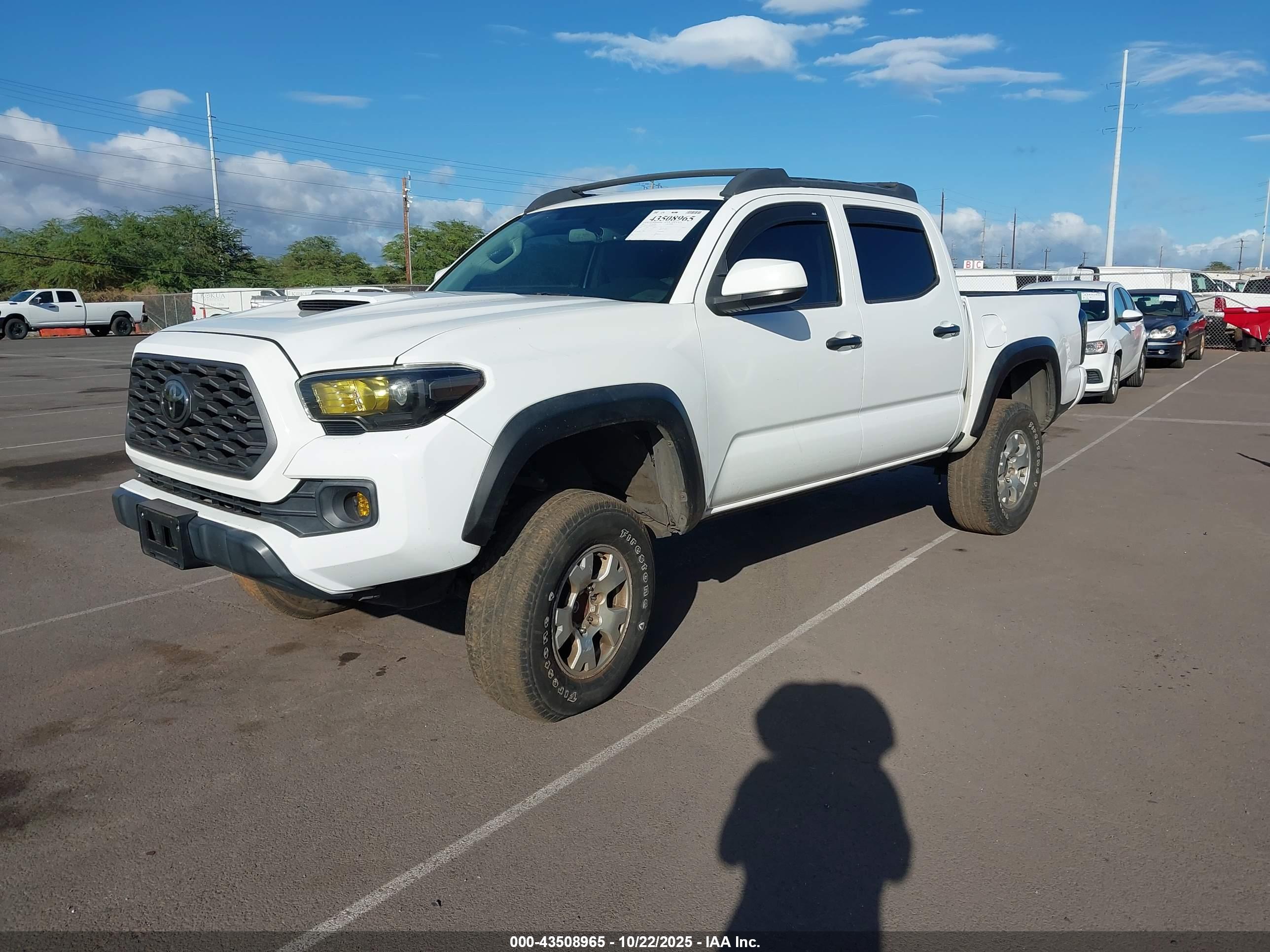 TOYOTA TACOMA image 2