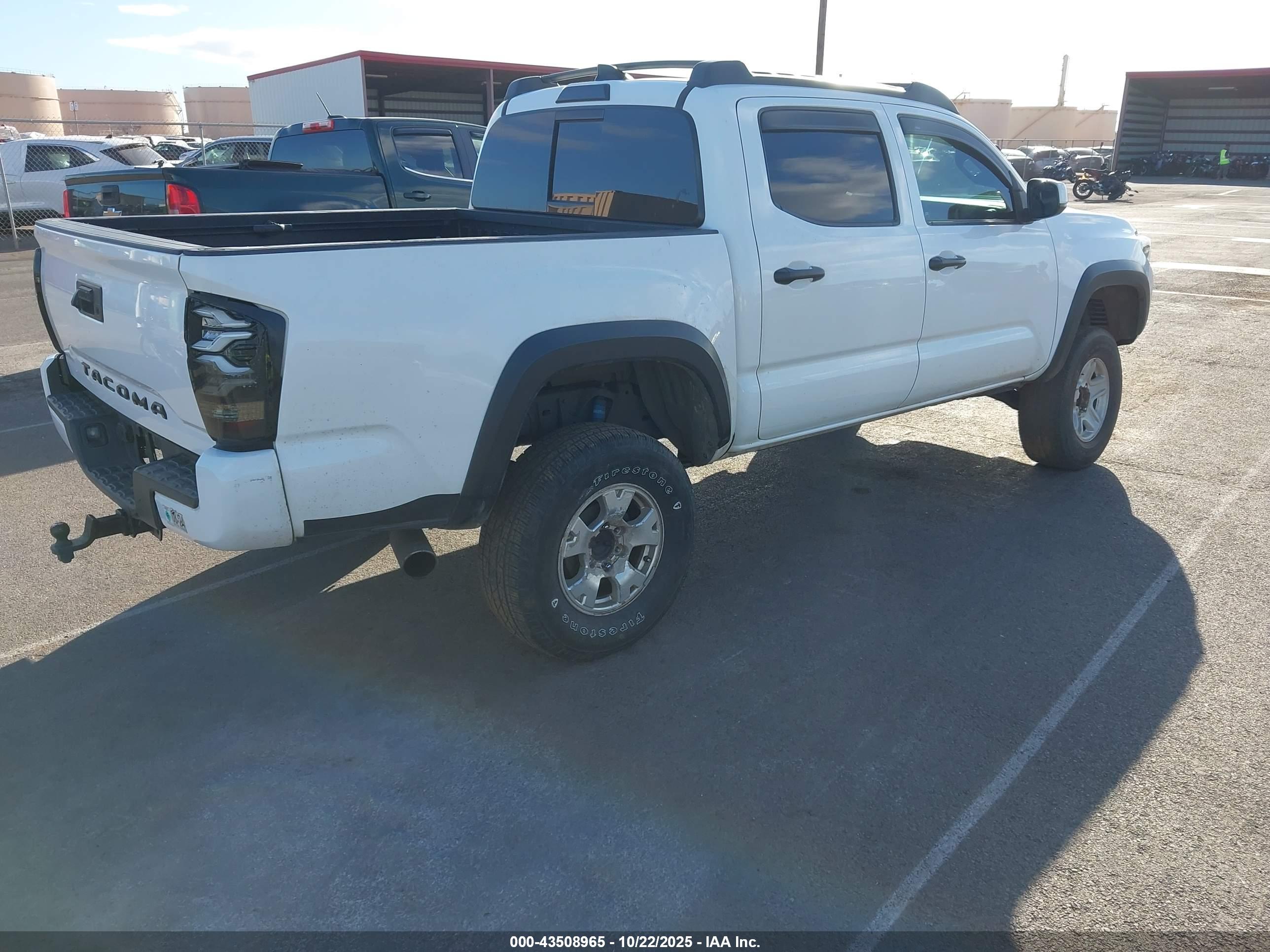TOYOTA TACOMA image 4