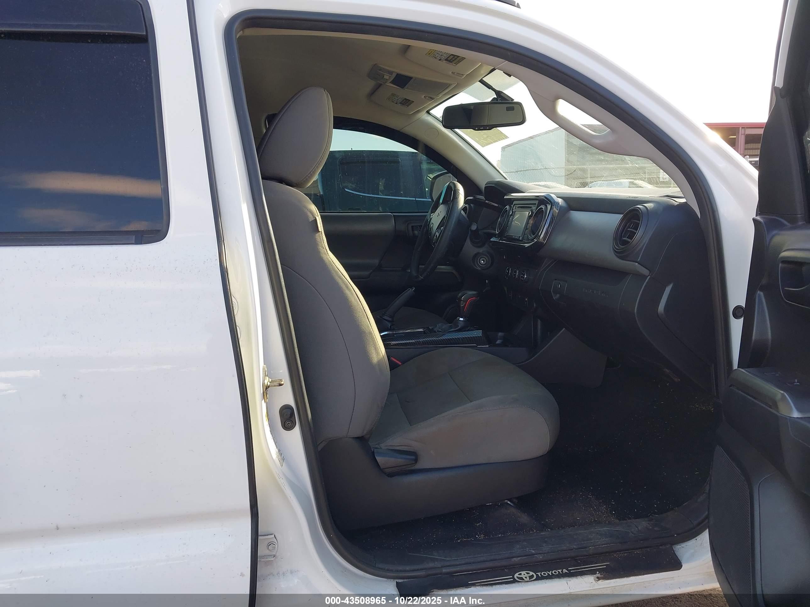 TOYOTA TACOMA image 5