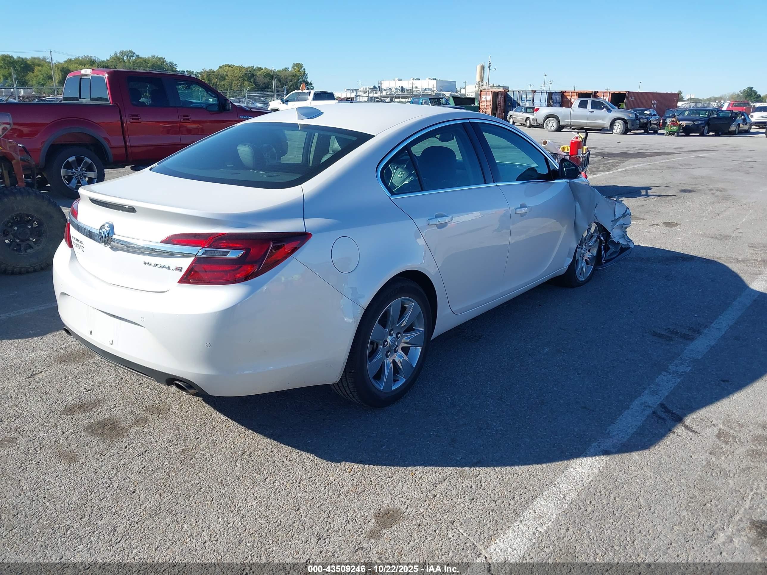 BUICK REGAL image 4