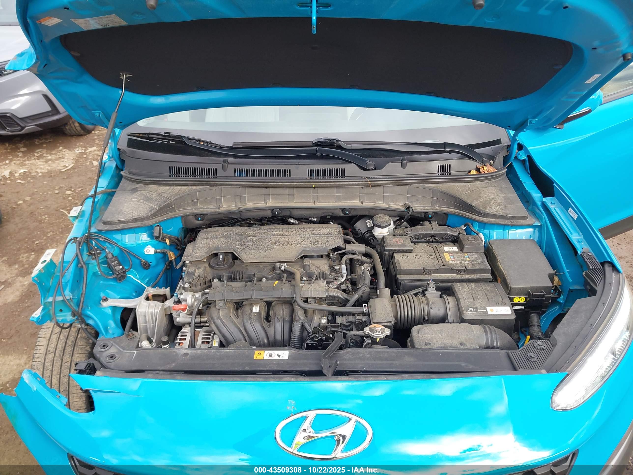 HYUNDAI KONA image 10