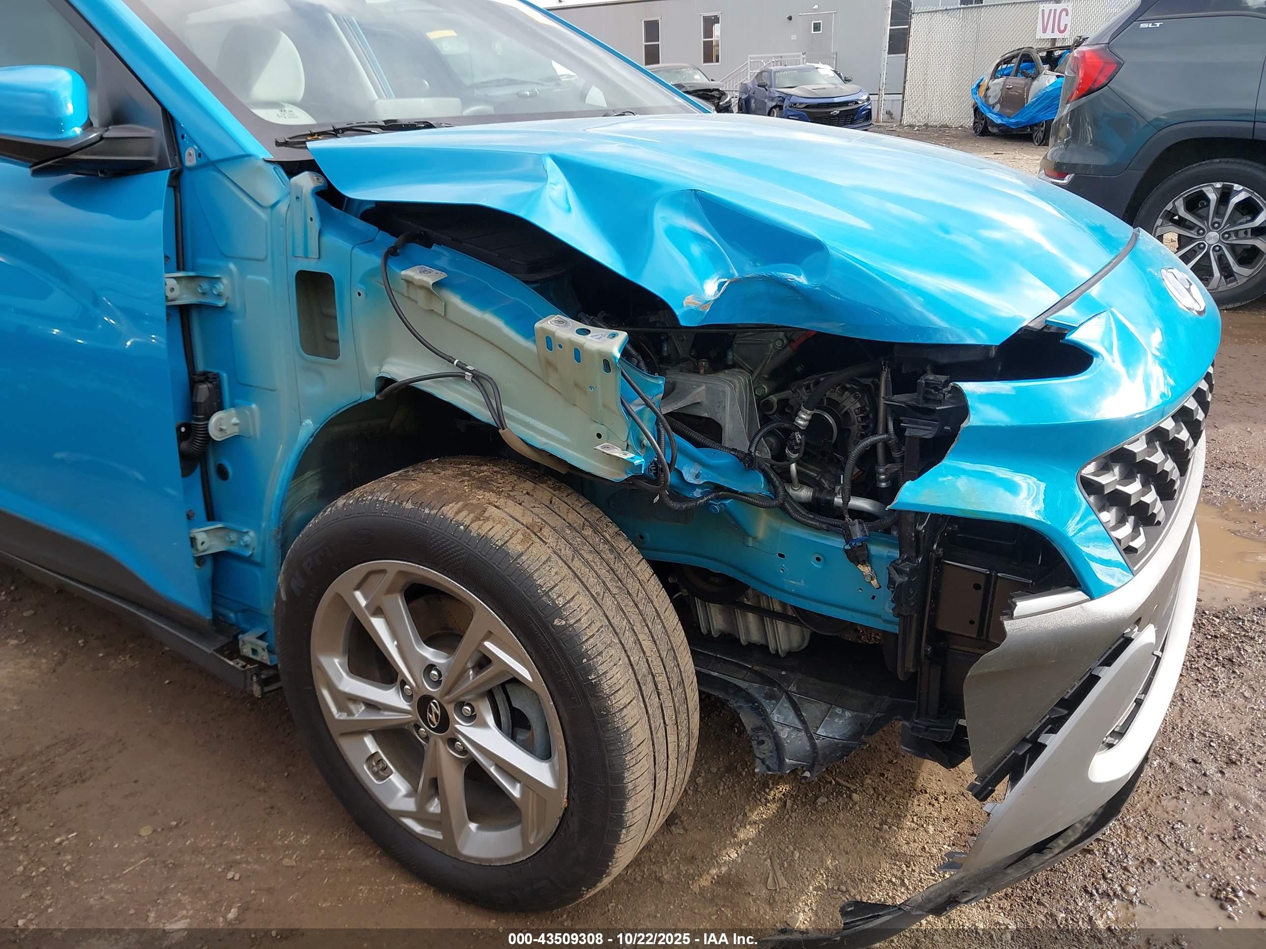 HYUNDAI KONA image 6