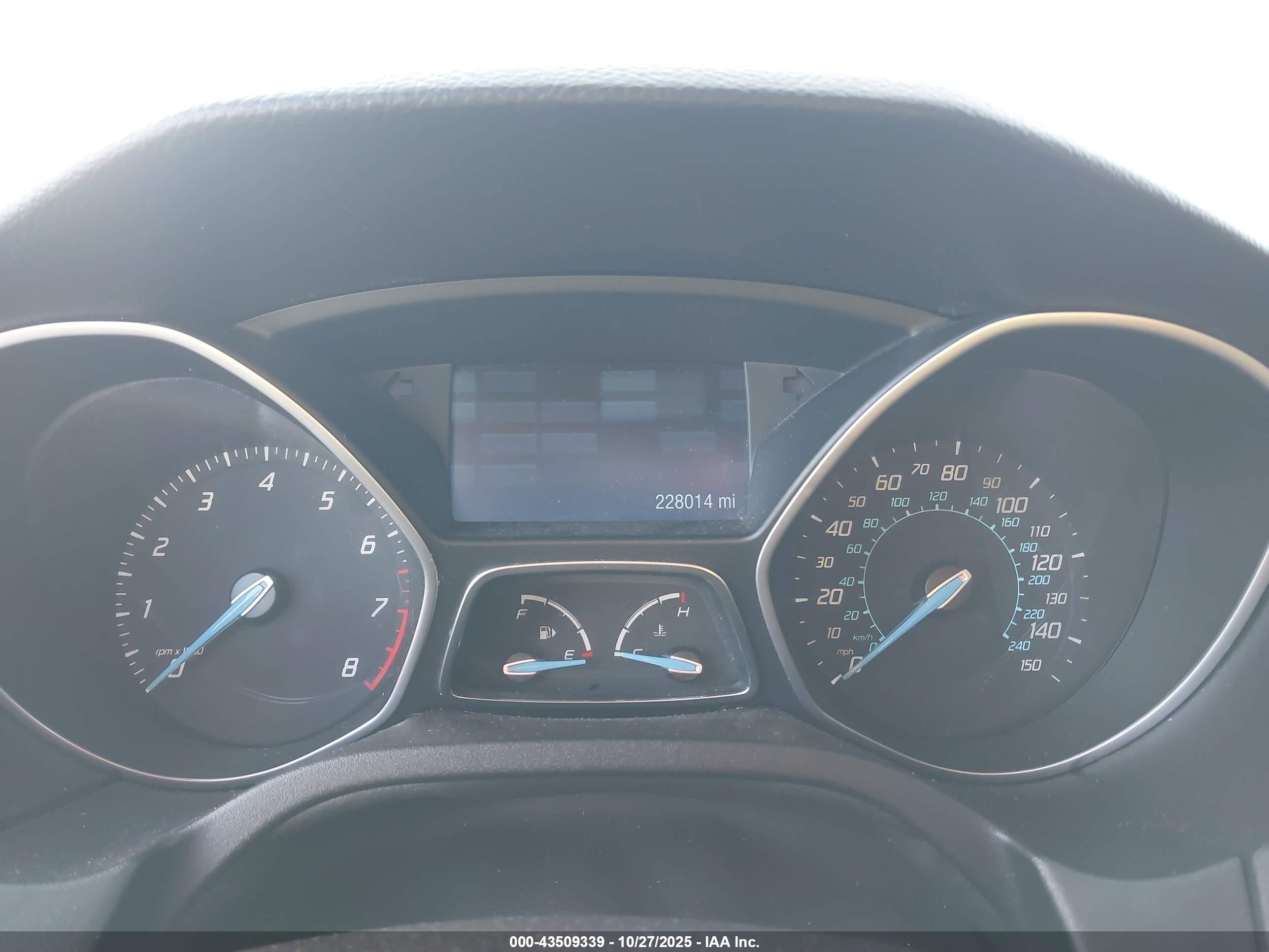FORD FOCUS image 7