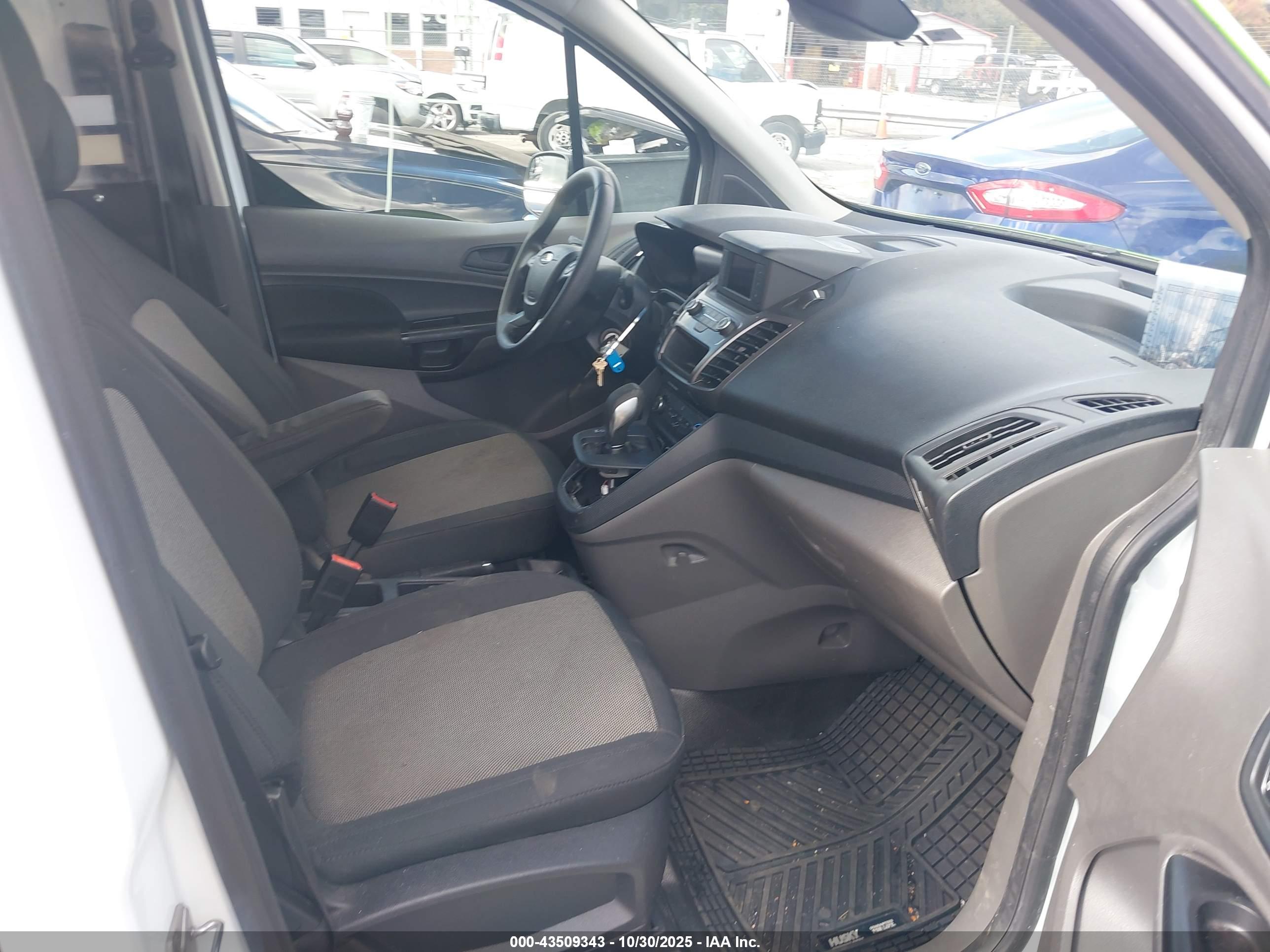 FORD TRANSIT image 5