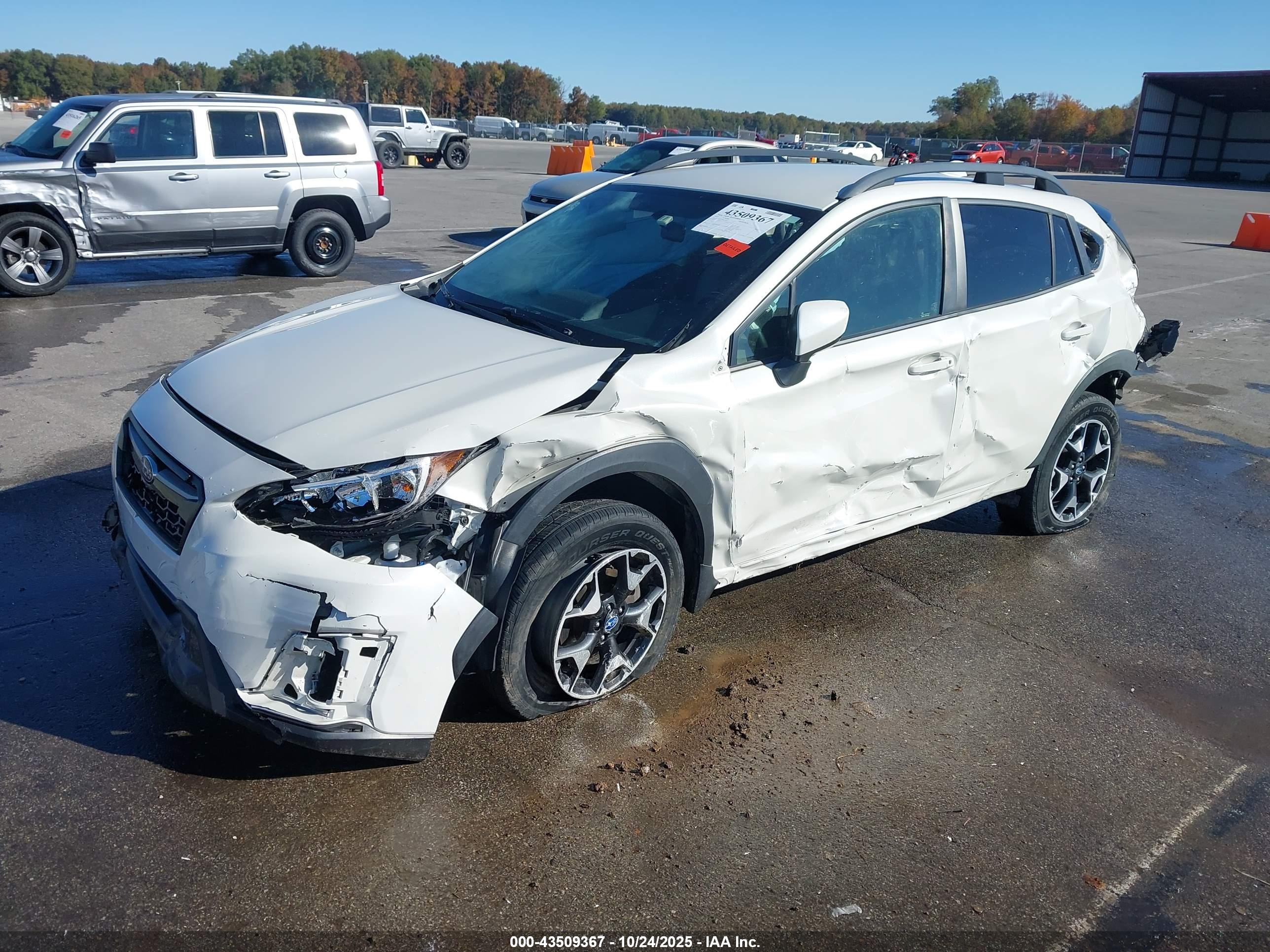 SUBARU CROSSTREK image 2