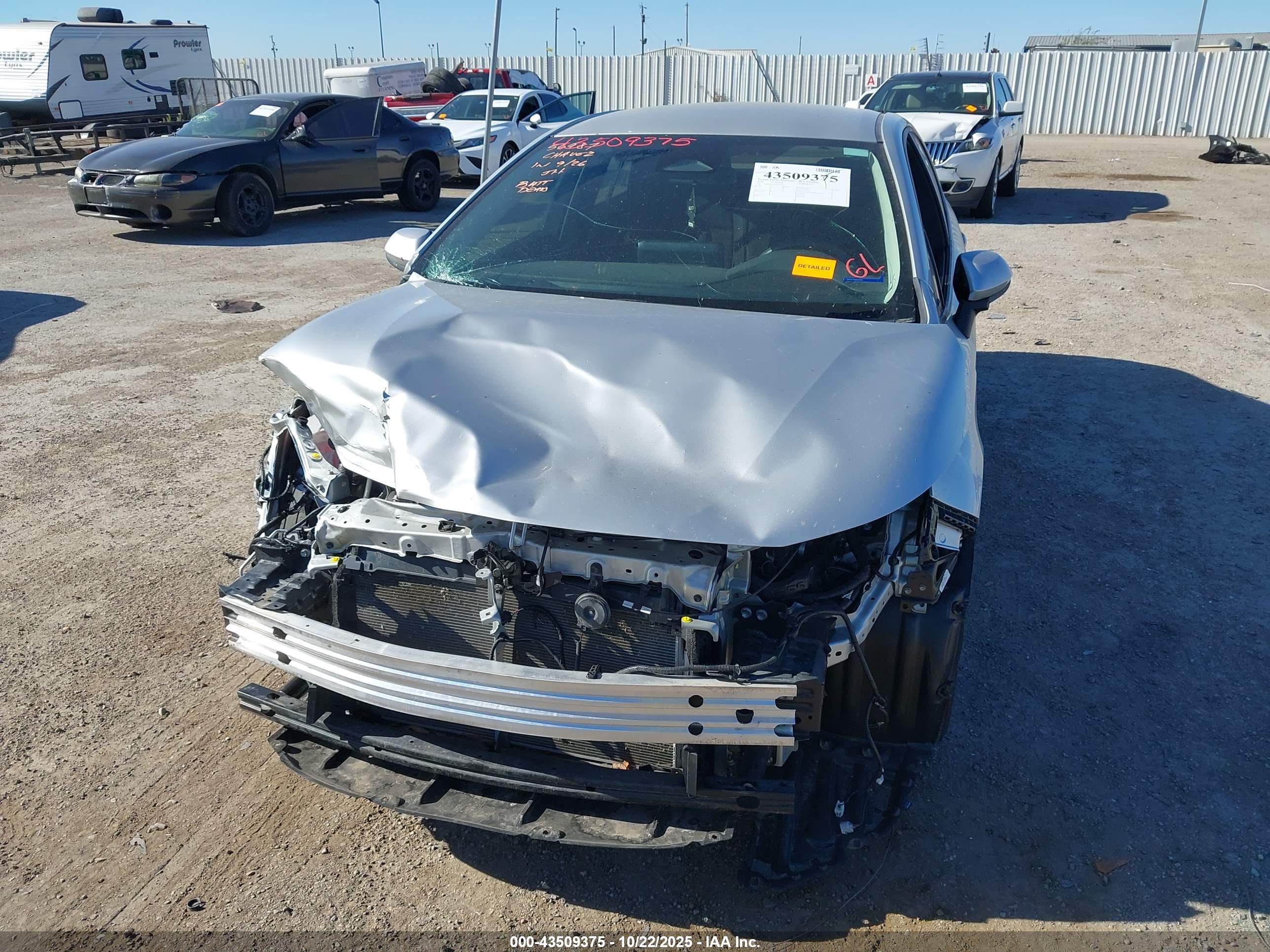 TOYOTA COROLLA image 6
