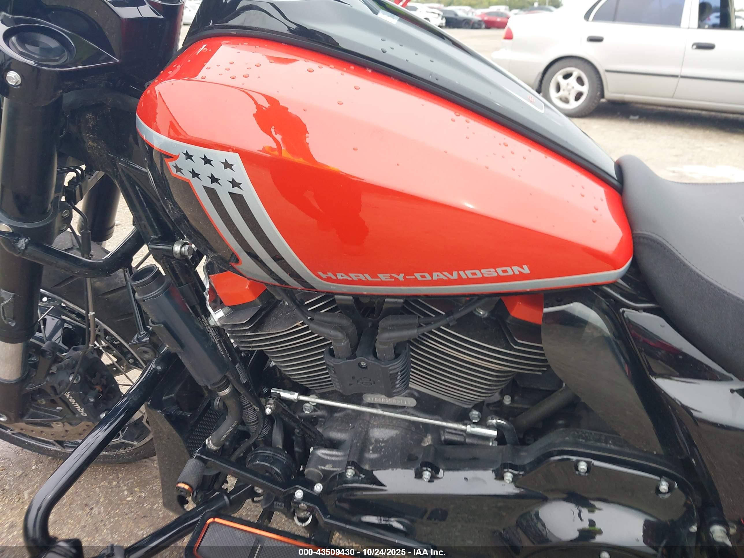 HARLEY-DAVIDSON FLTRXSE image 9