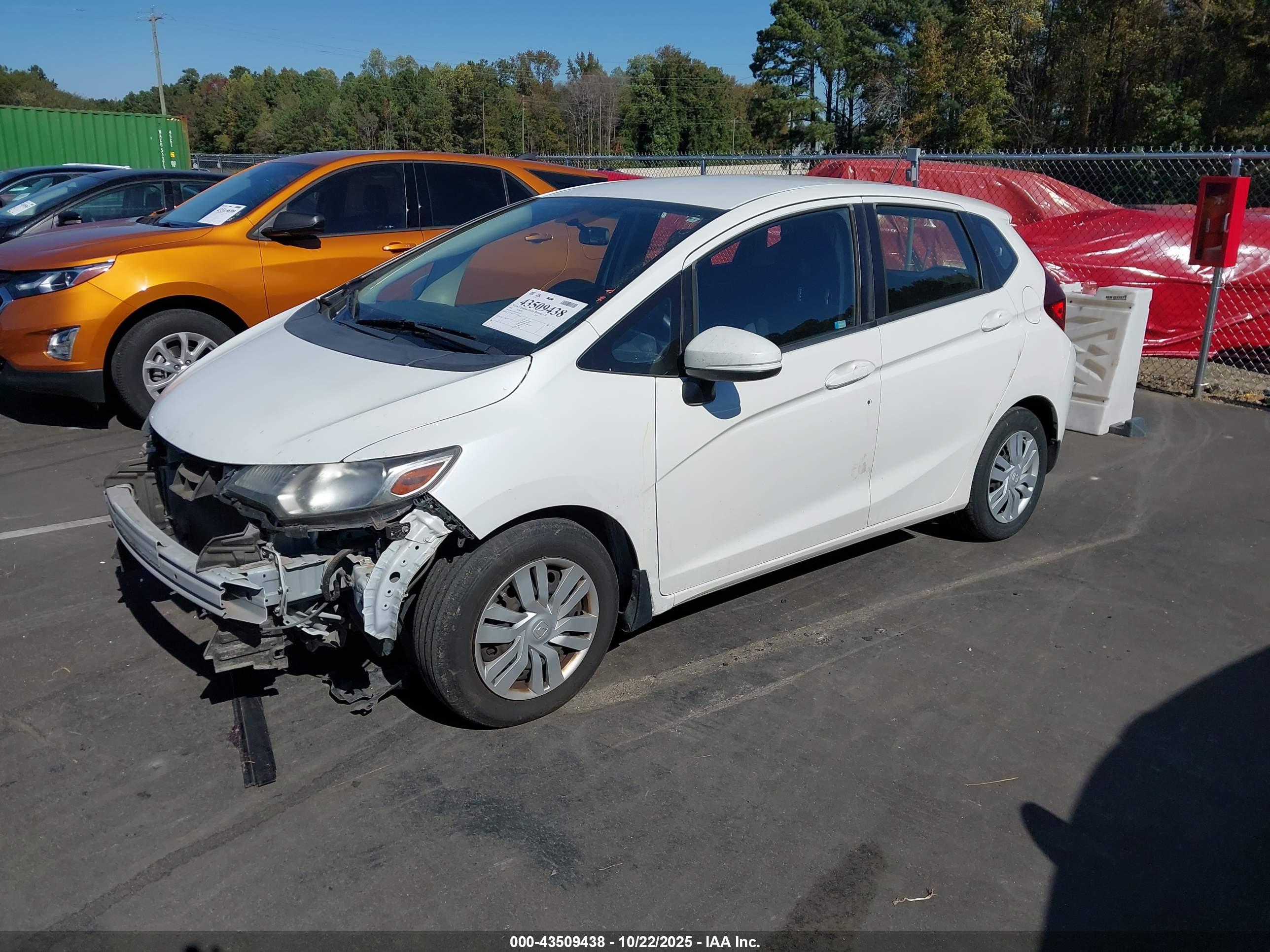 HONDA FIT image 2