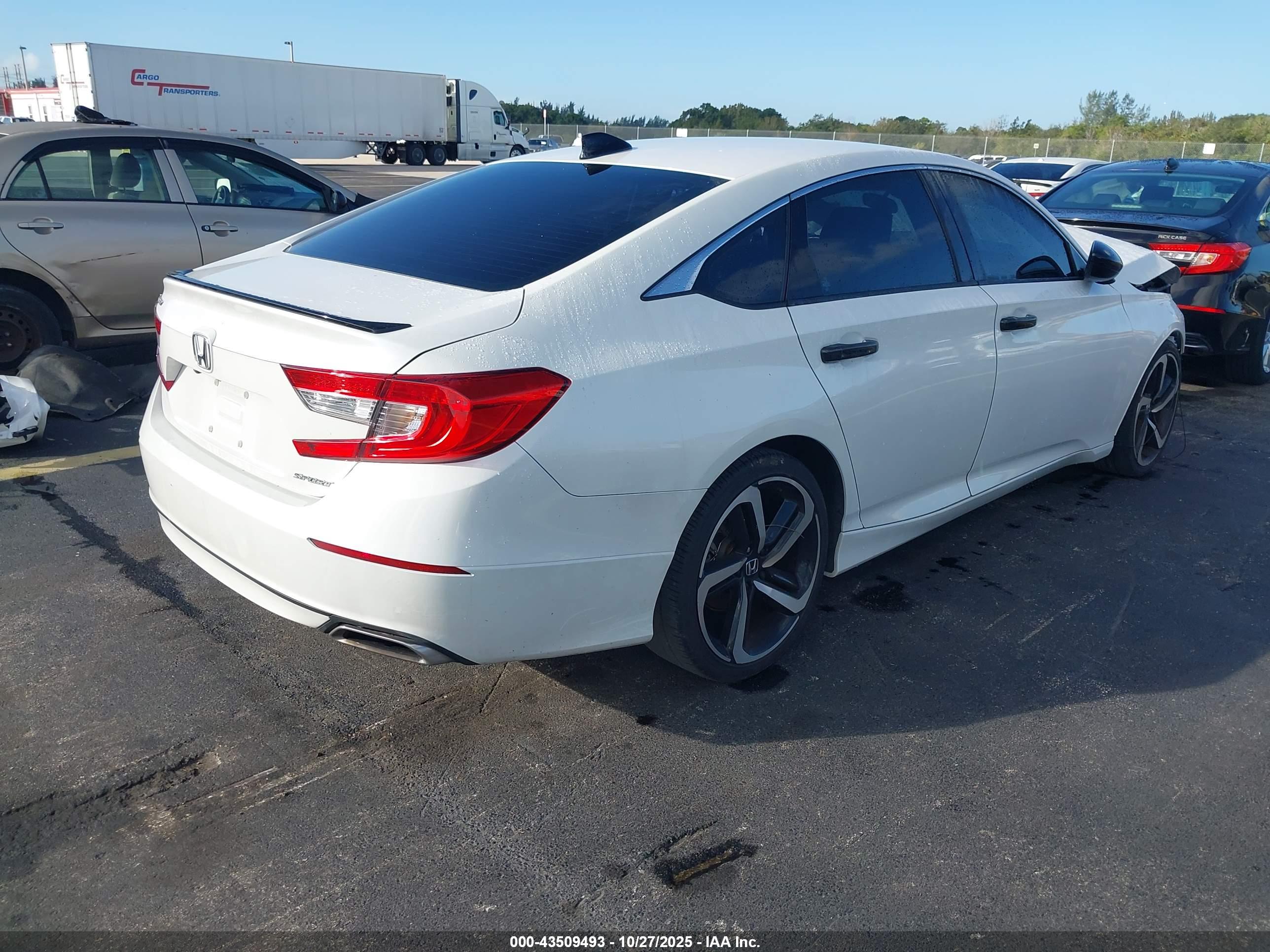 HONDA ACCORD image 4