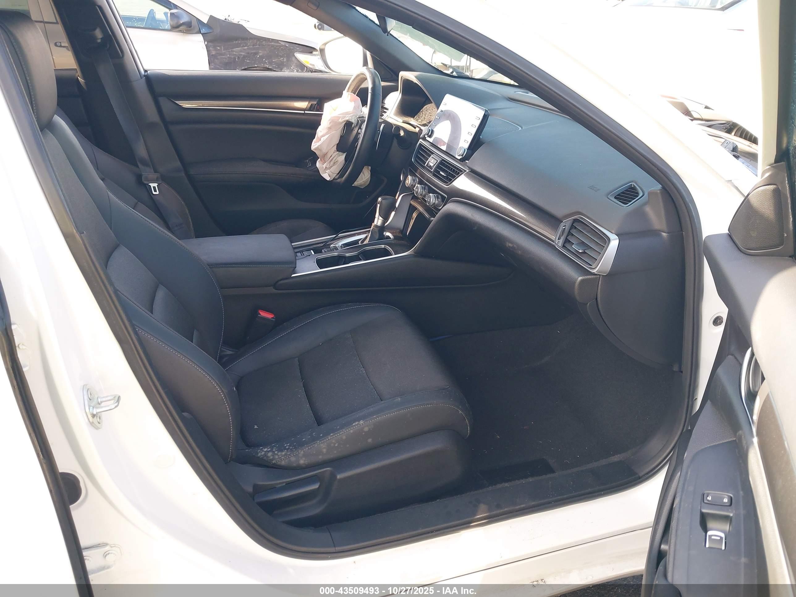 HONDA ACCORD image 5