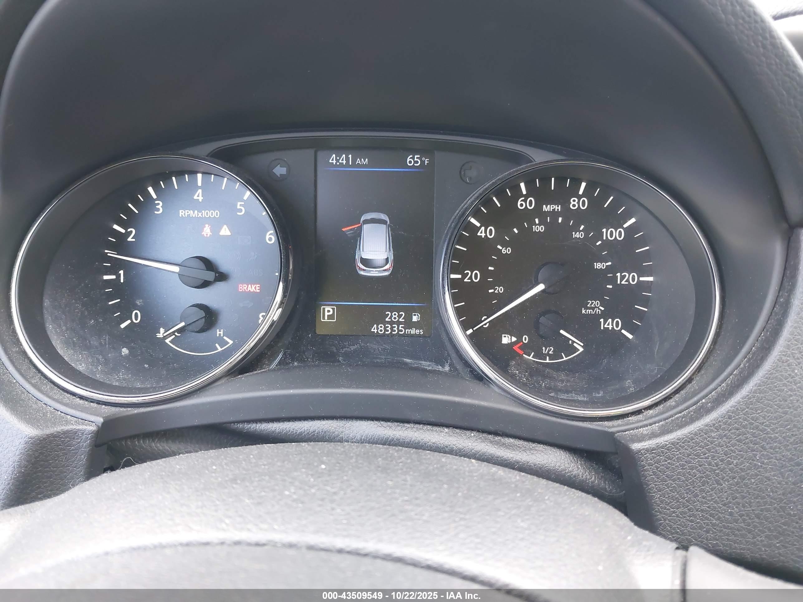 NISSAN ROGUE image 7