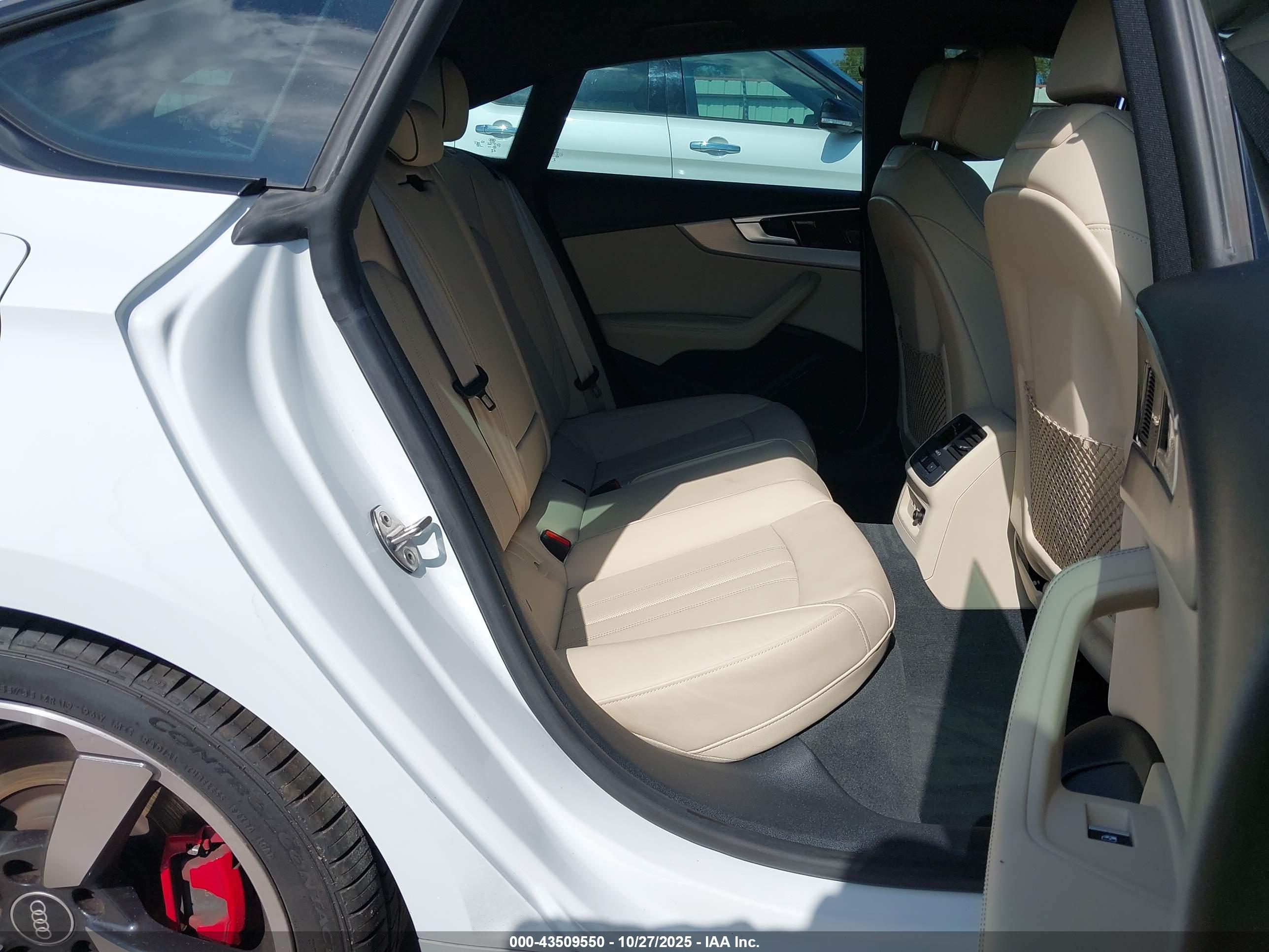 AUDI A5 image 8
