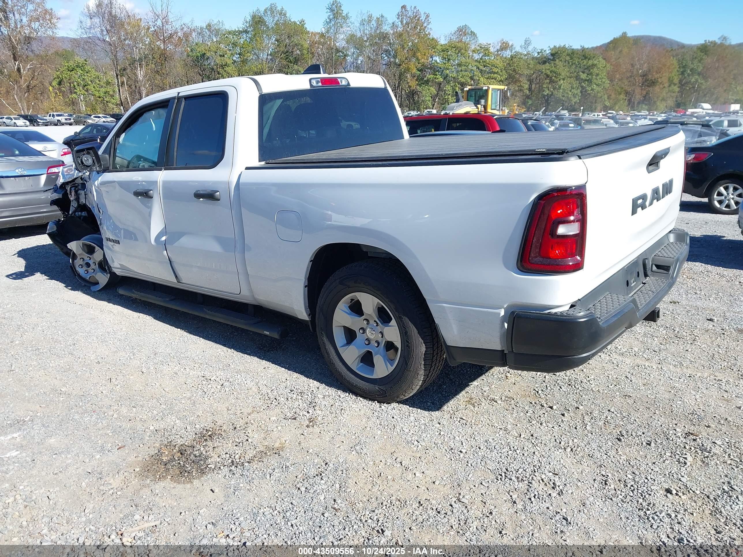 RAM 1500 image 3