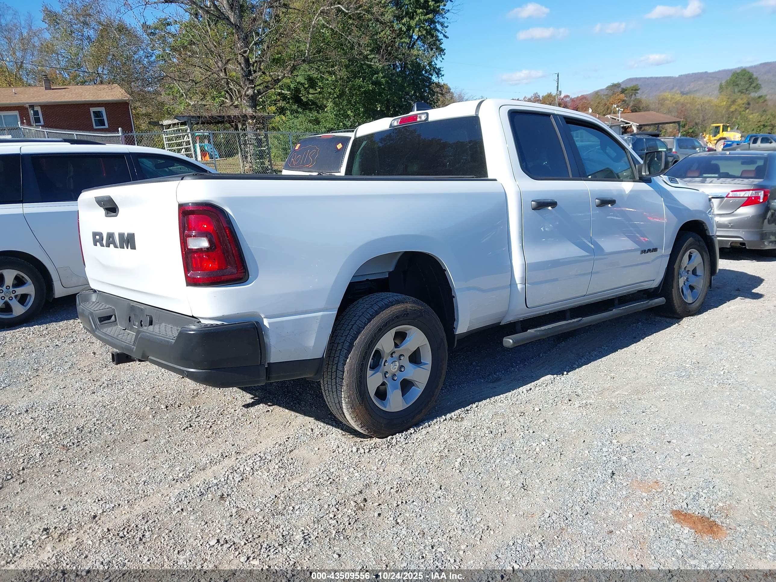 RAM 1500 image 4
