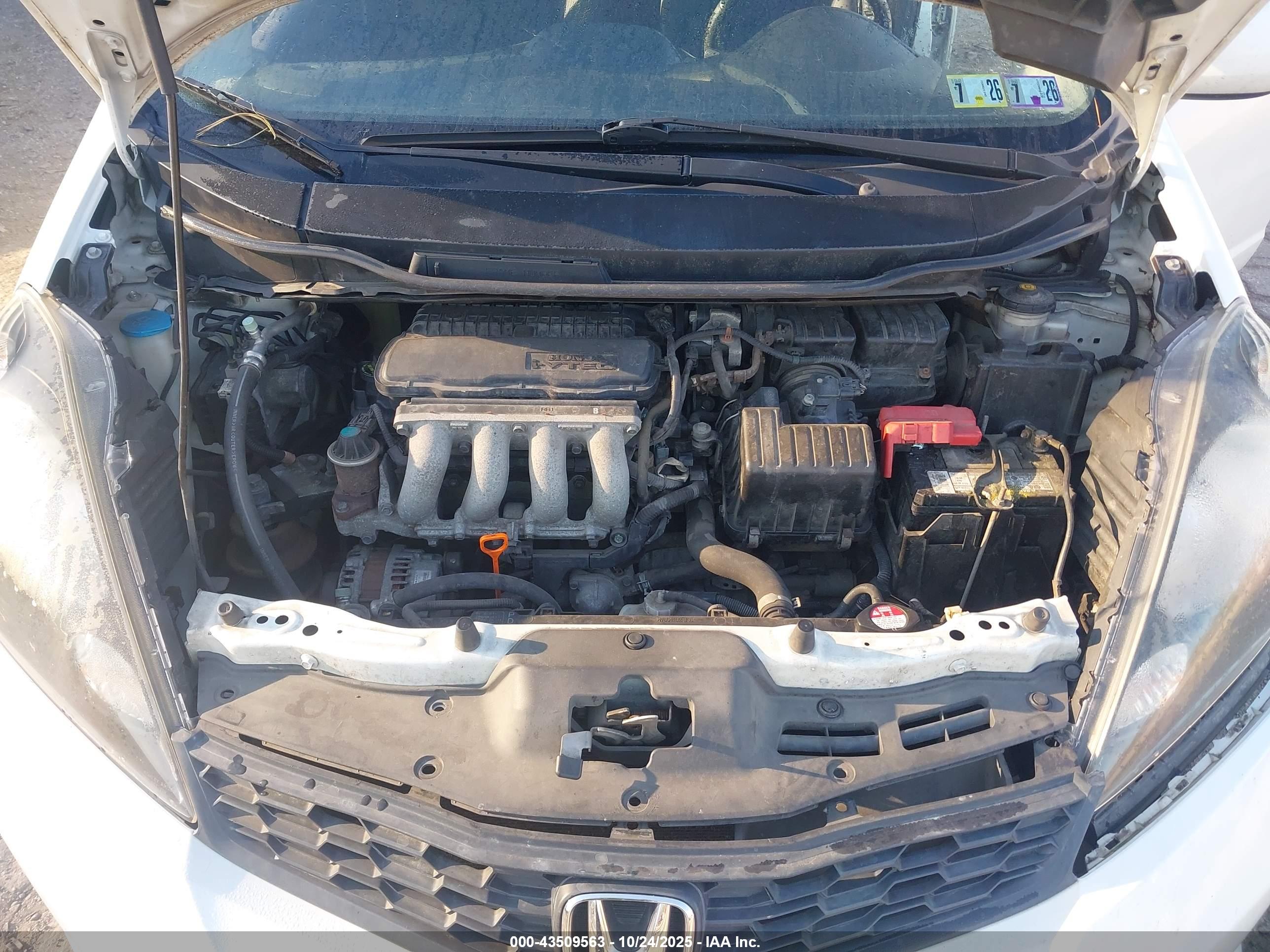 HONDA FIT image 10