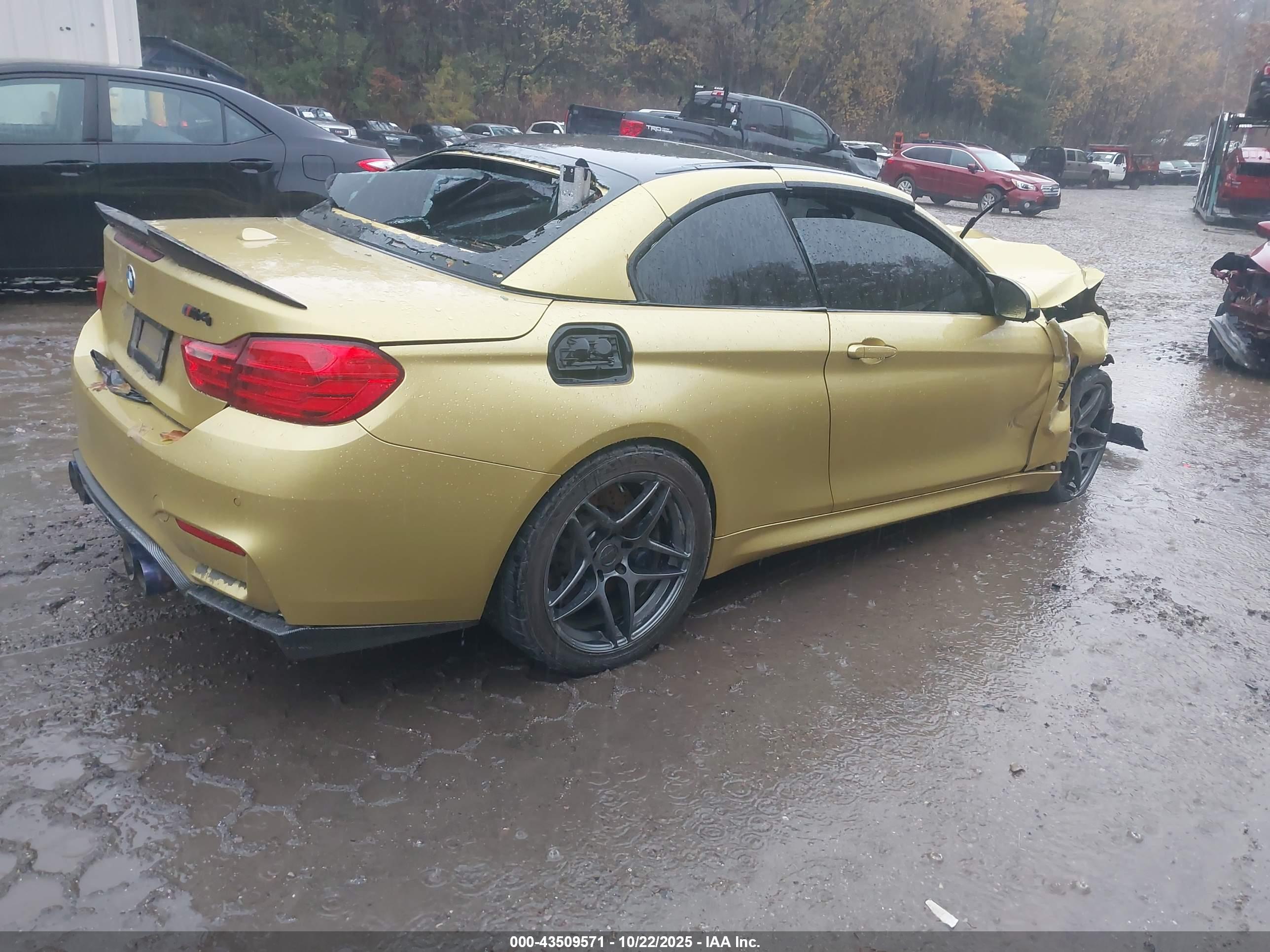BMW M4 image 4