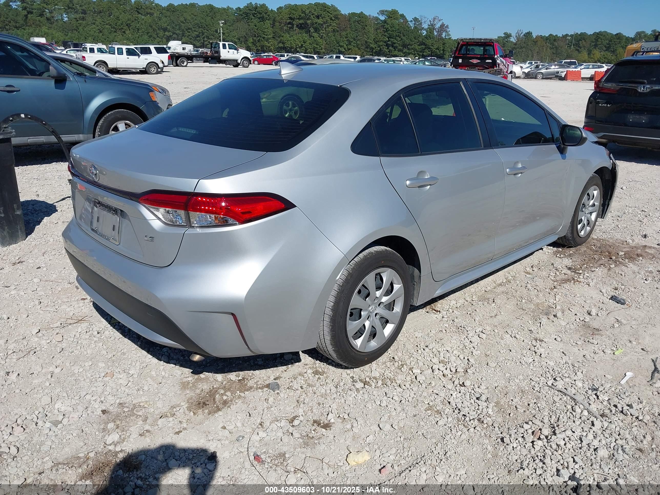 TOYOTA COROLLA image 4
