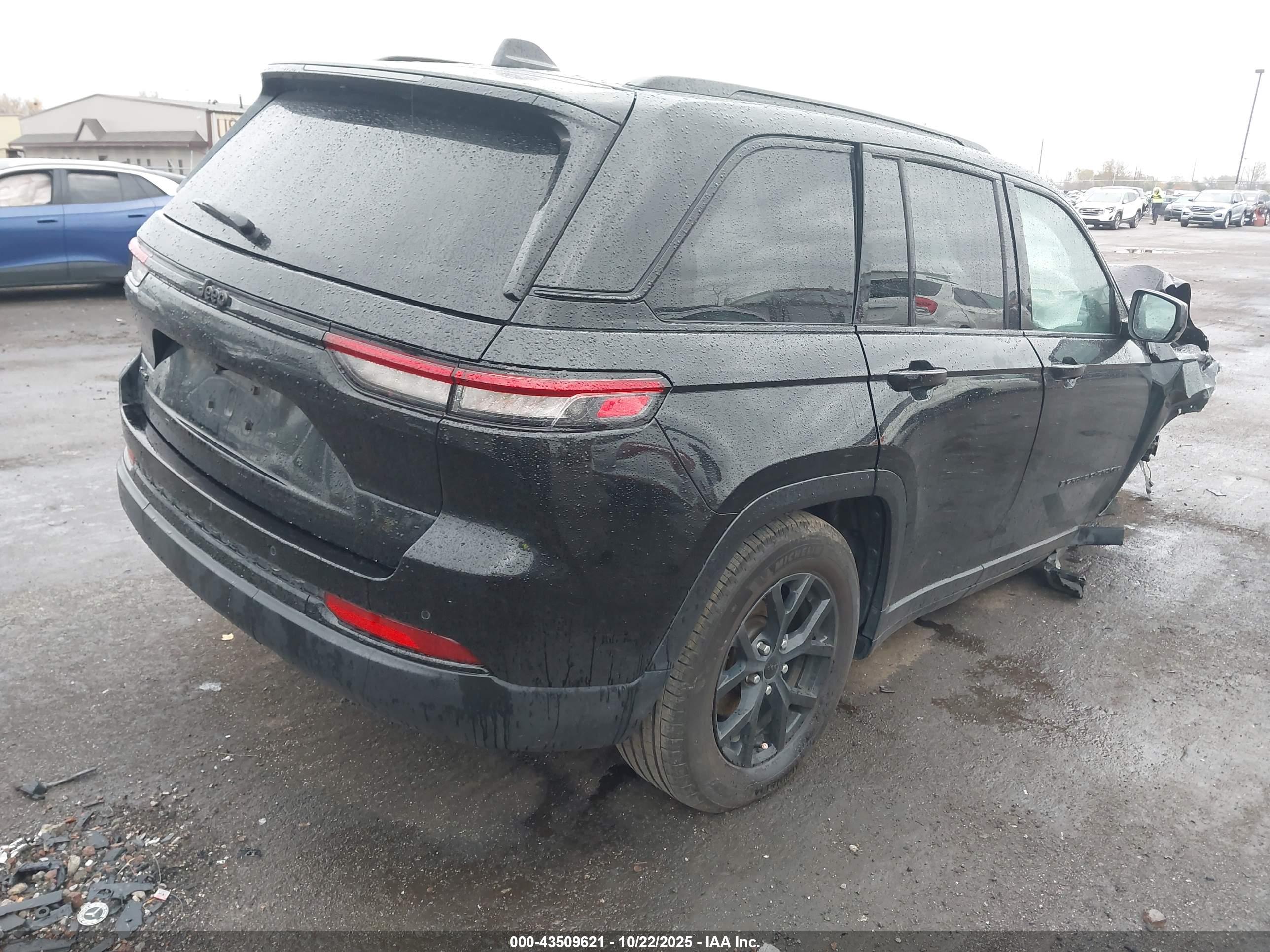 JEEP GRAND image 4