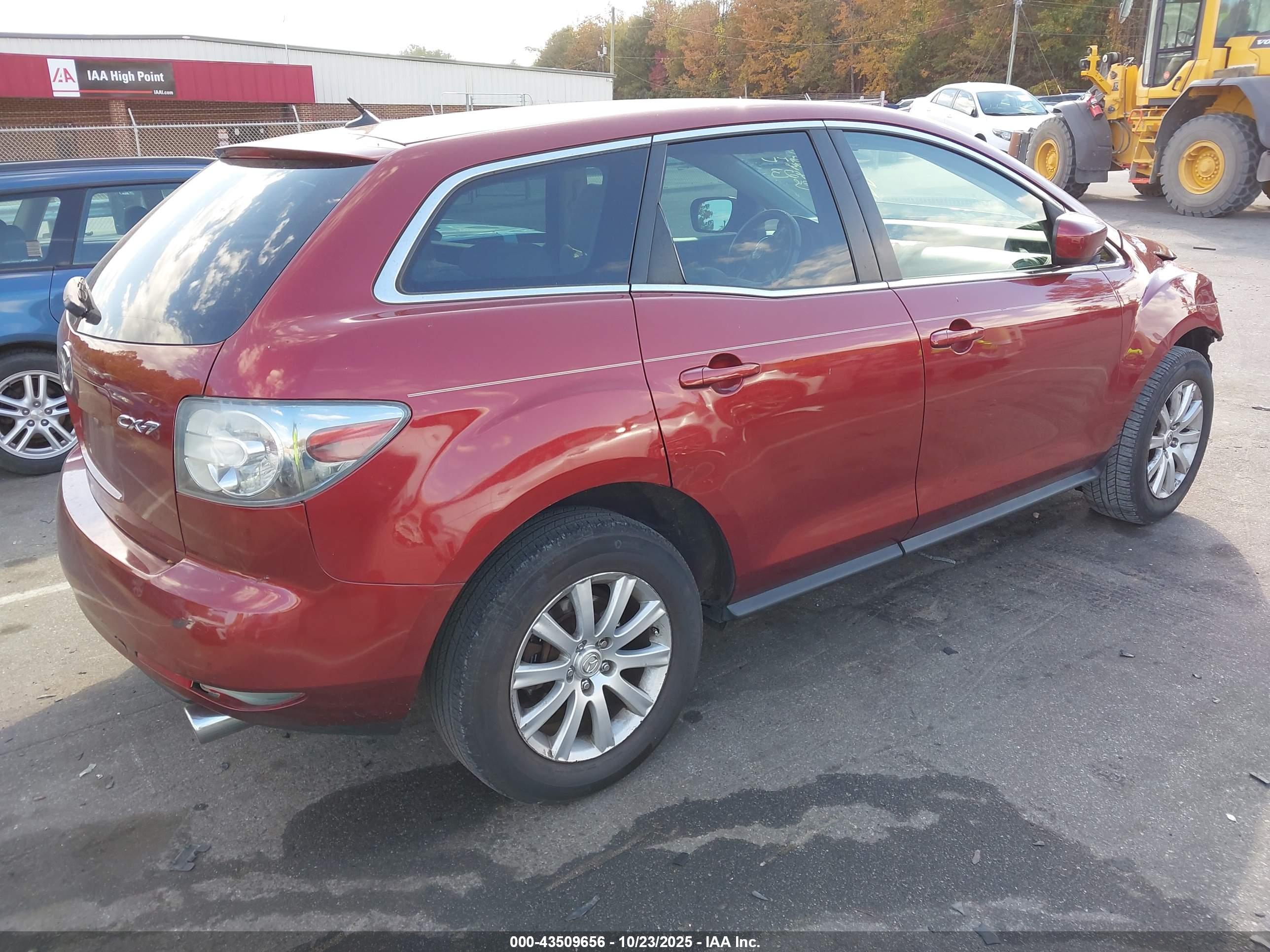 MAZDA CX-7 image 4