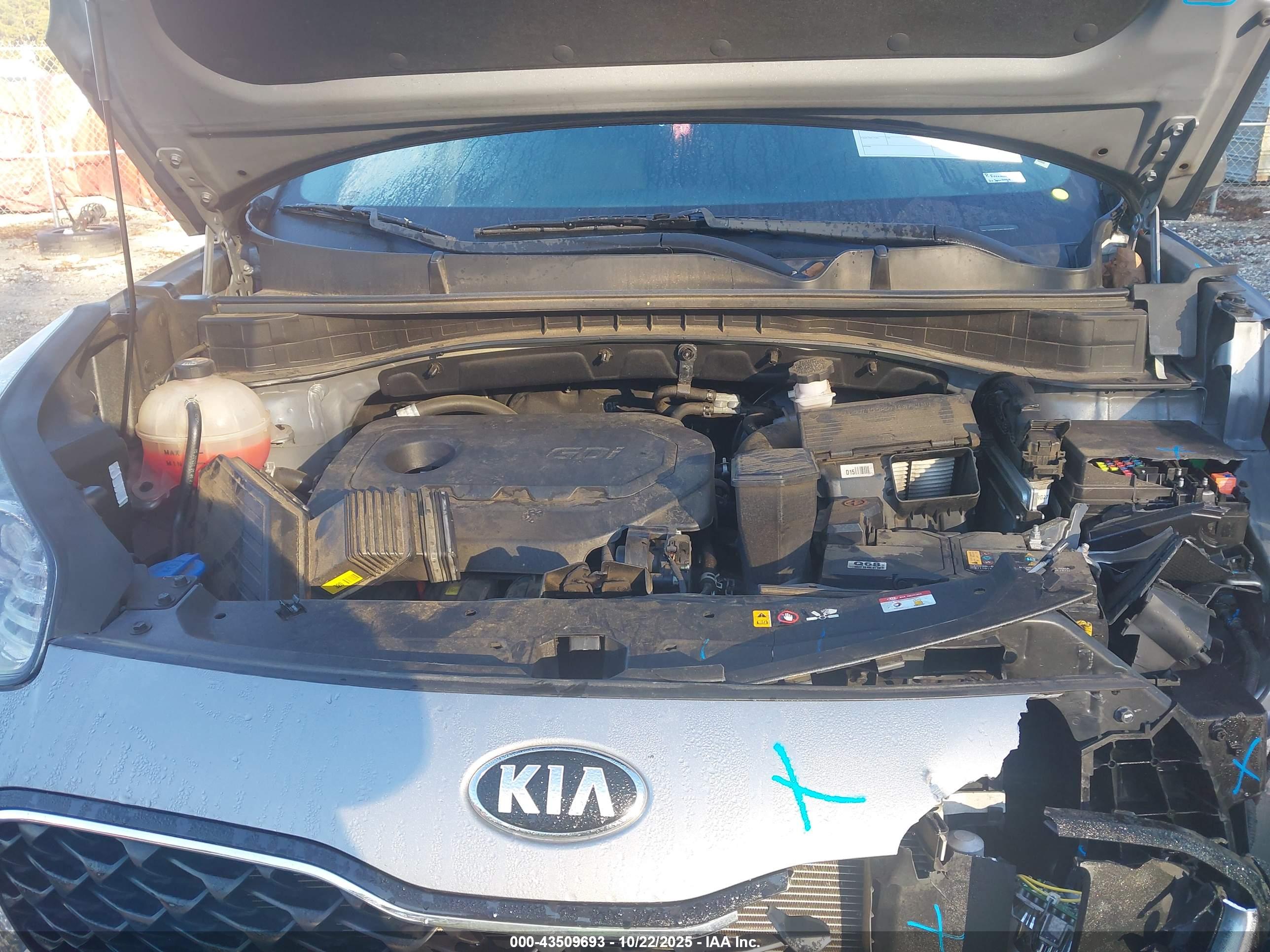 KIA SPORTAGE image 10