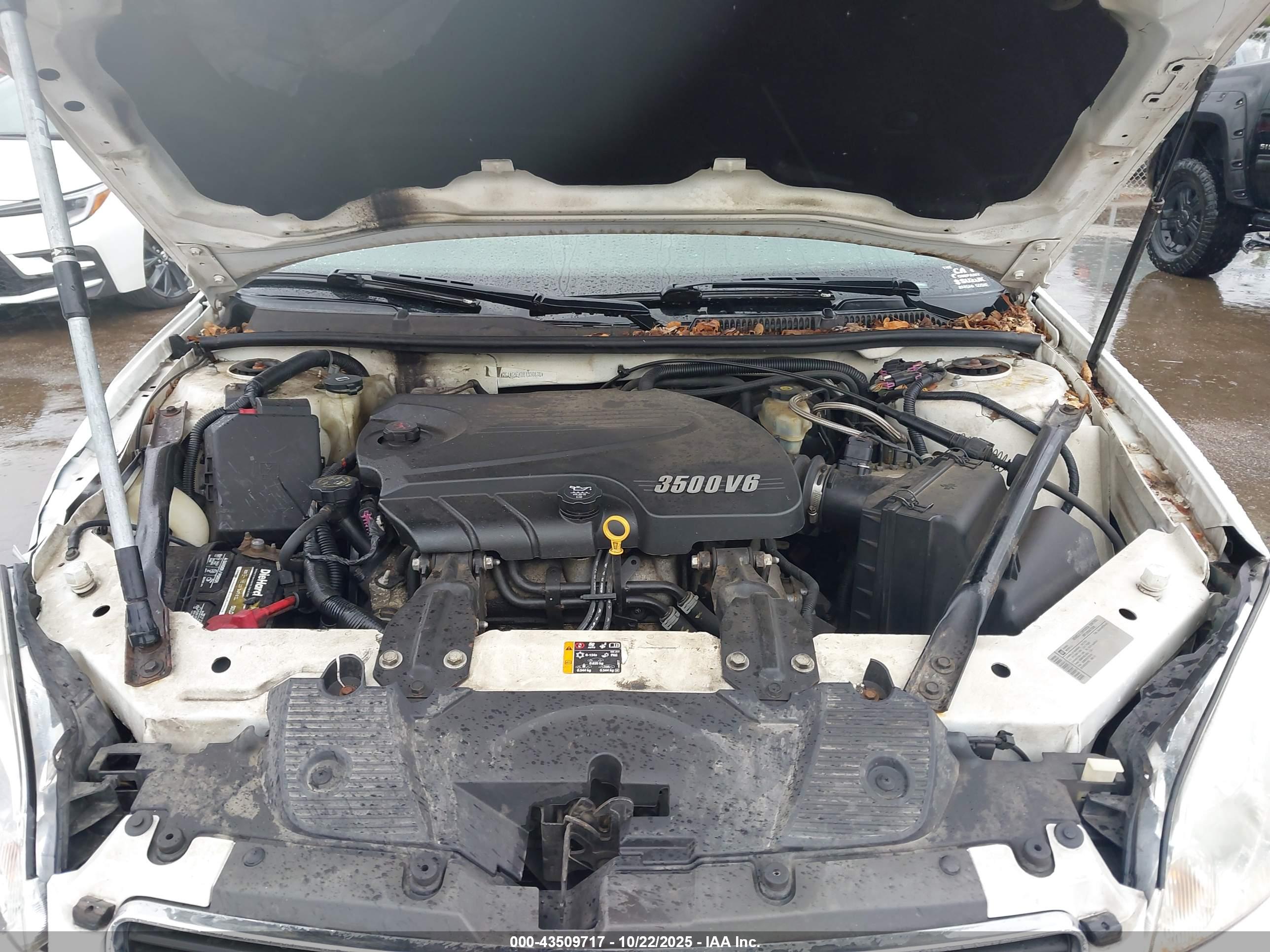 CHEVROLET IMPALA image 10