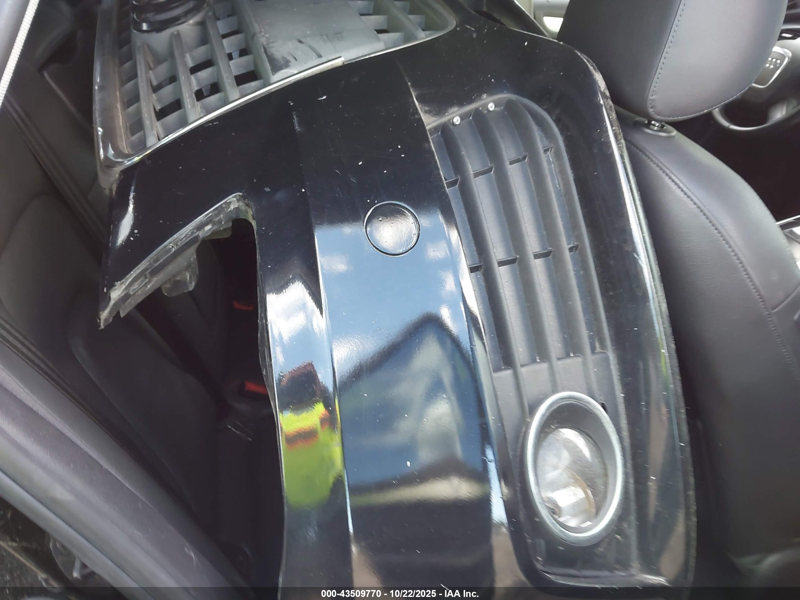 AUDI A4 image 8