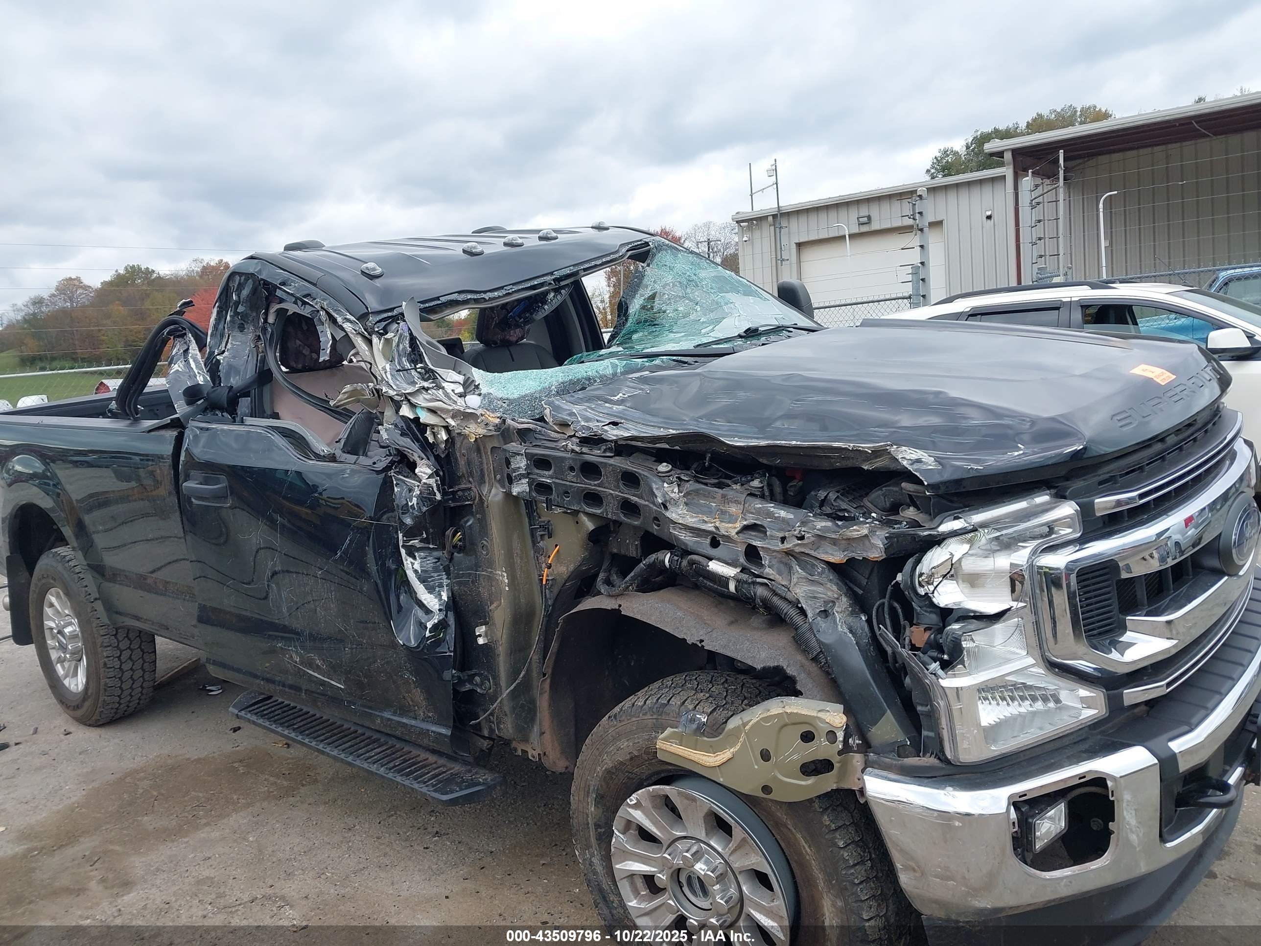 FORD F-250 image 6