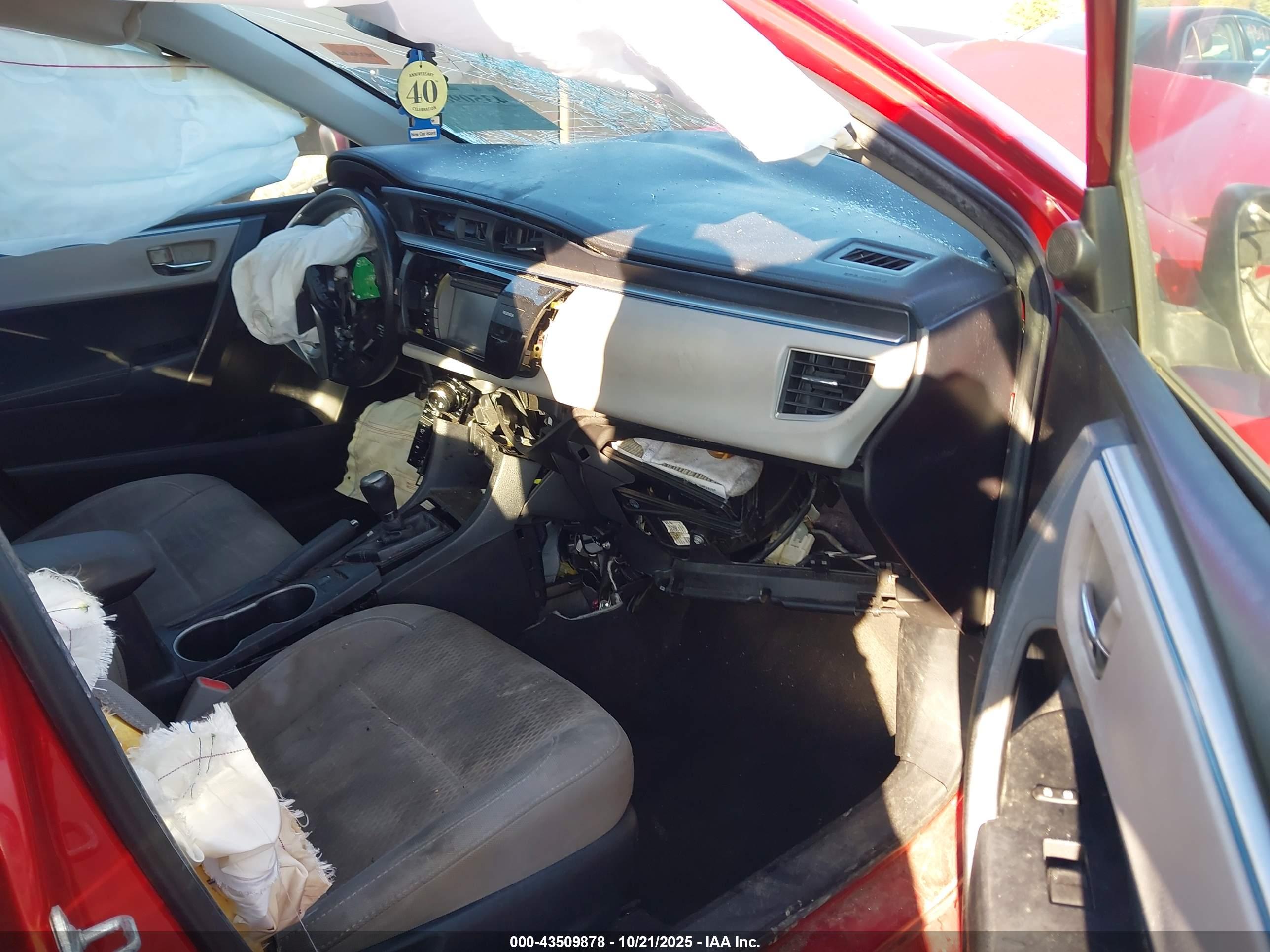 TOYOTA COROLLA image 5