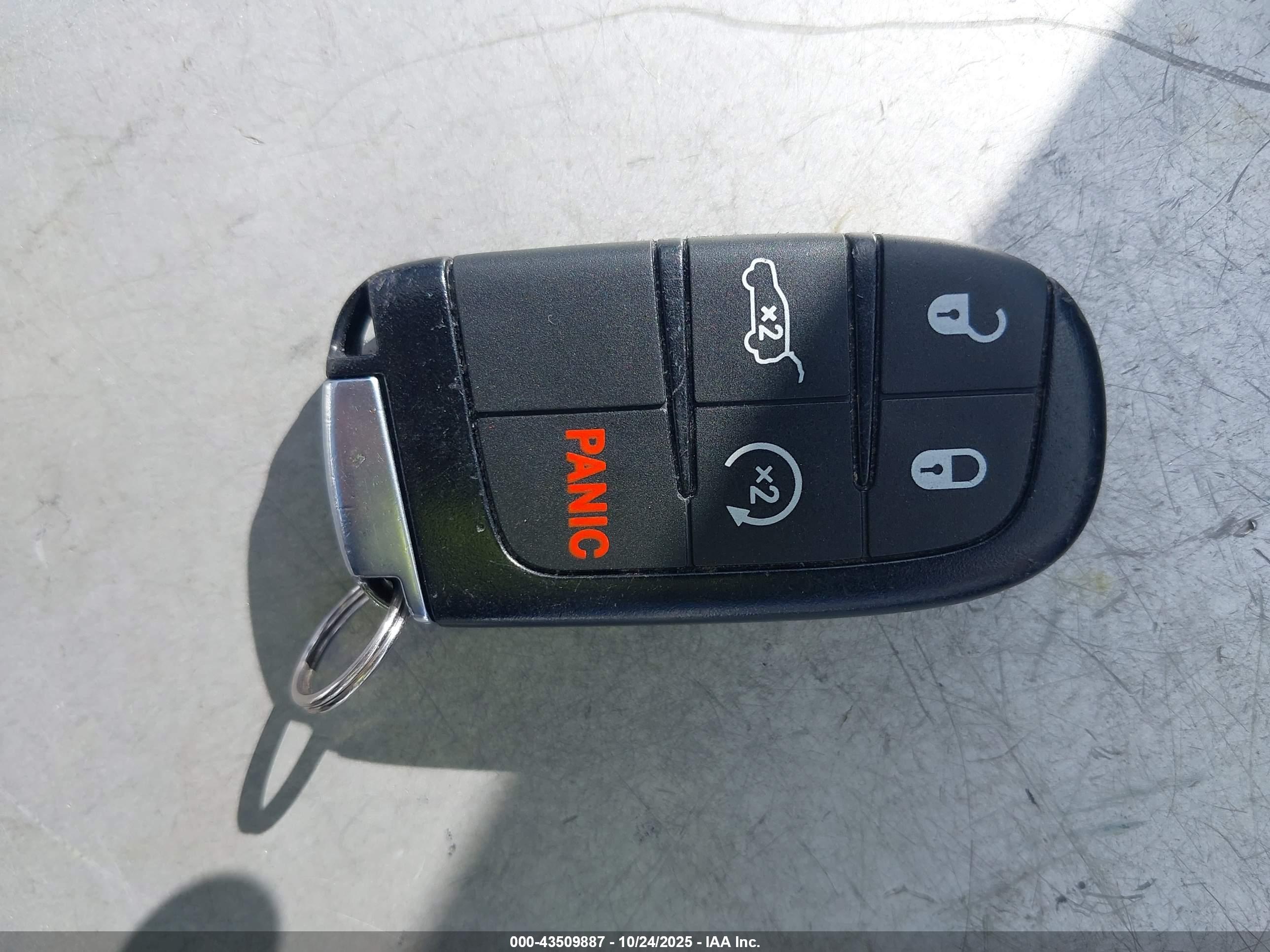 JEEP GRAND image 11