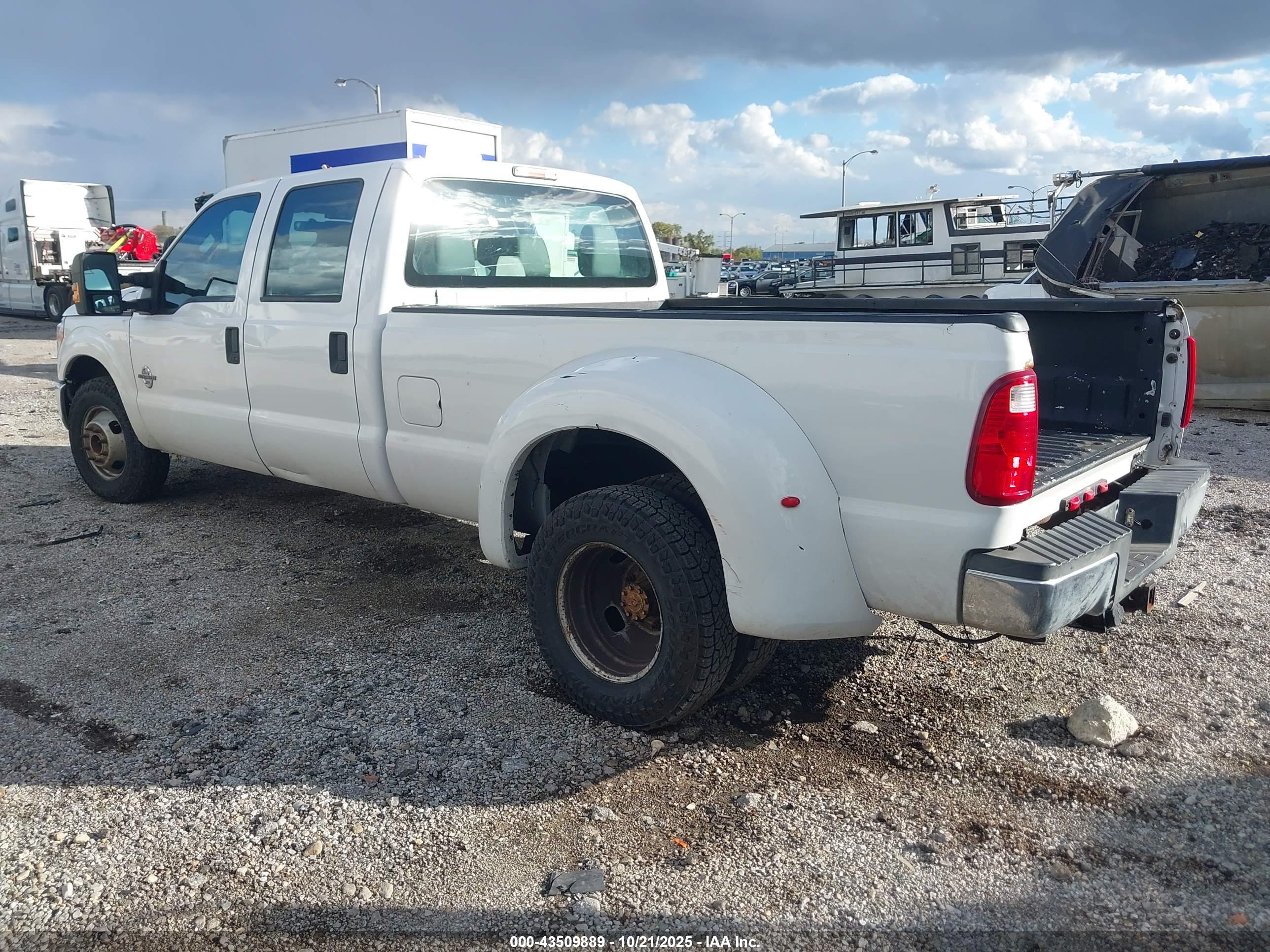 FORD F-350 image 3