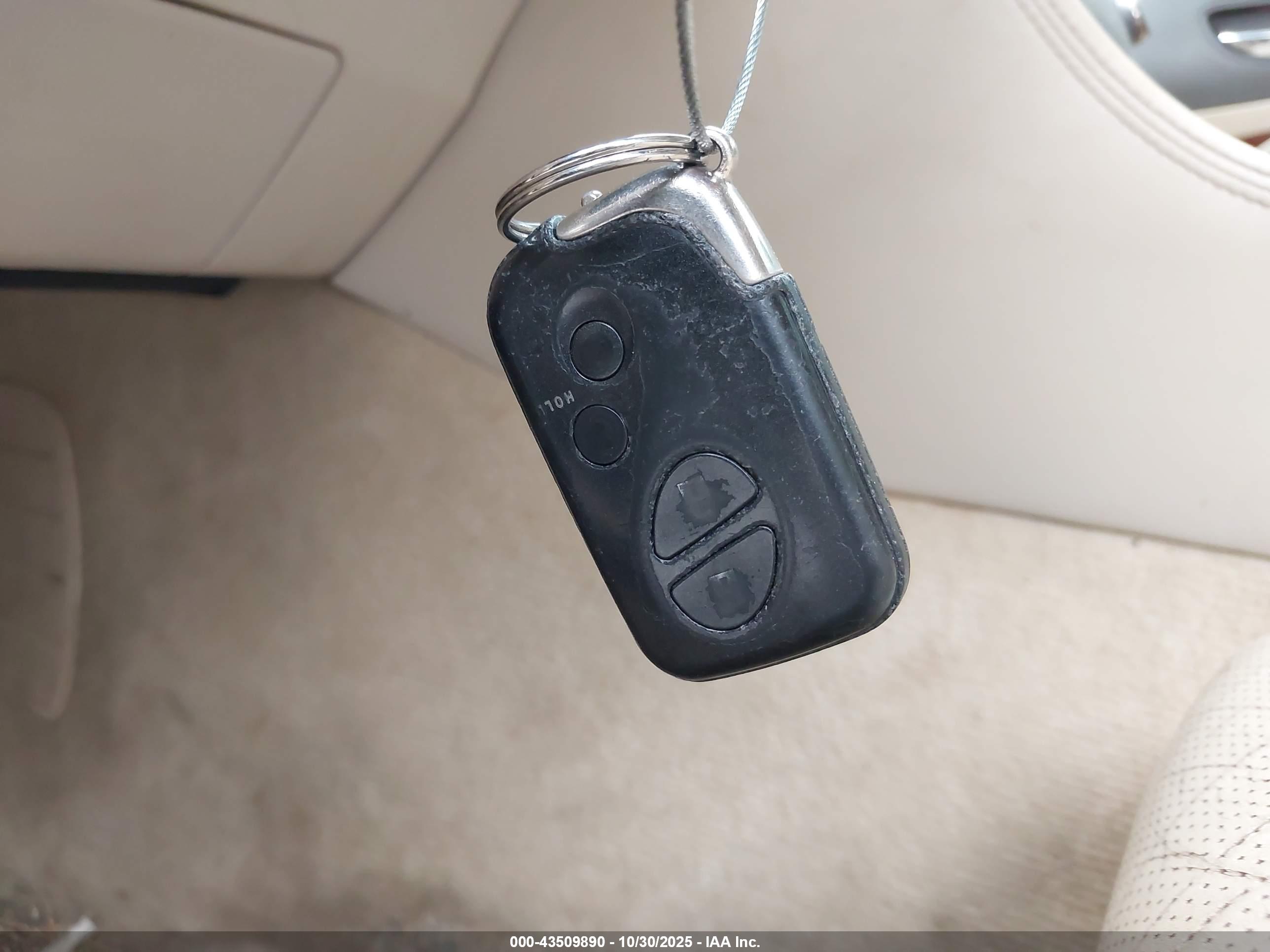 LEXUS GS image 11