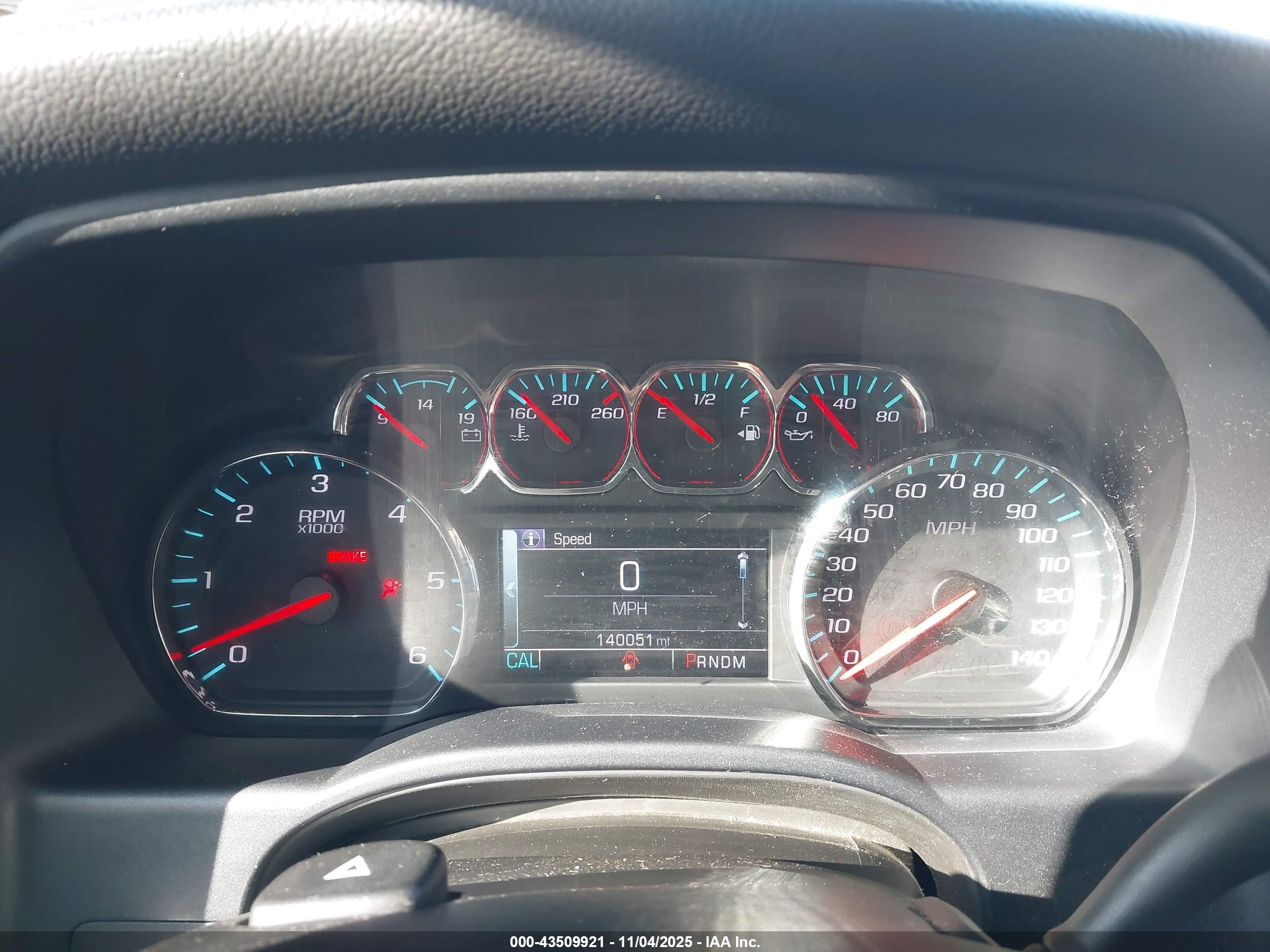 CHEVROLET SILVERADO image 7