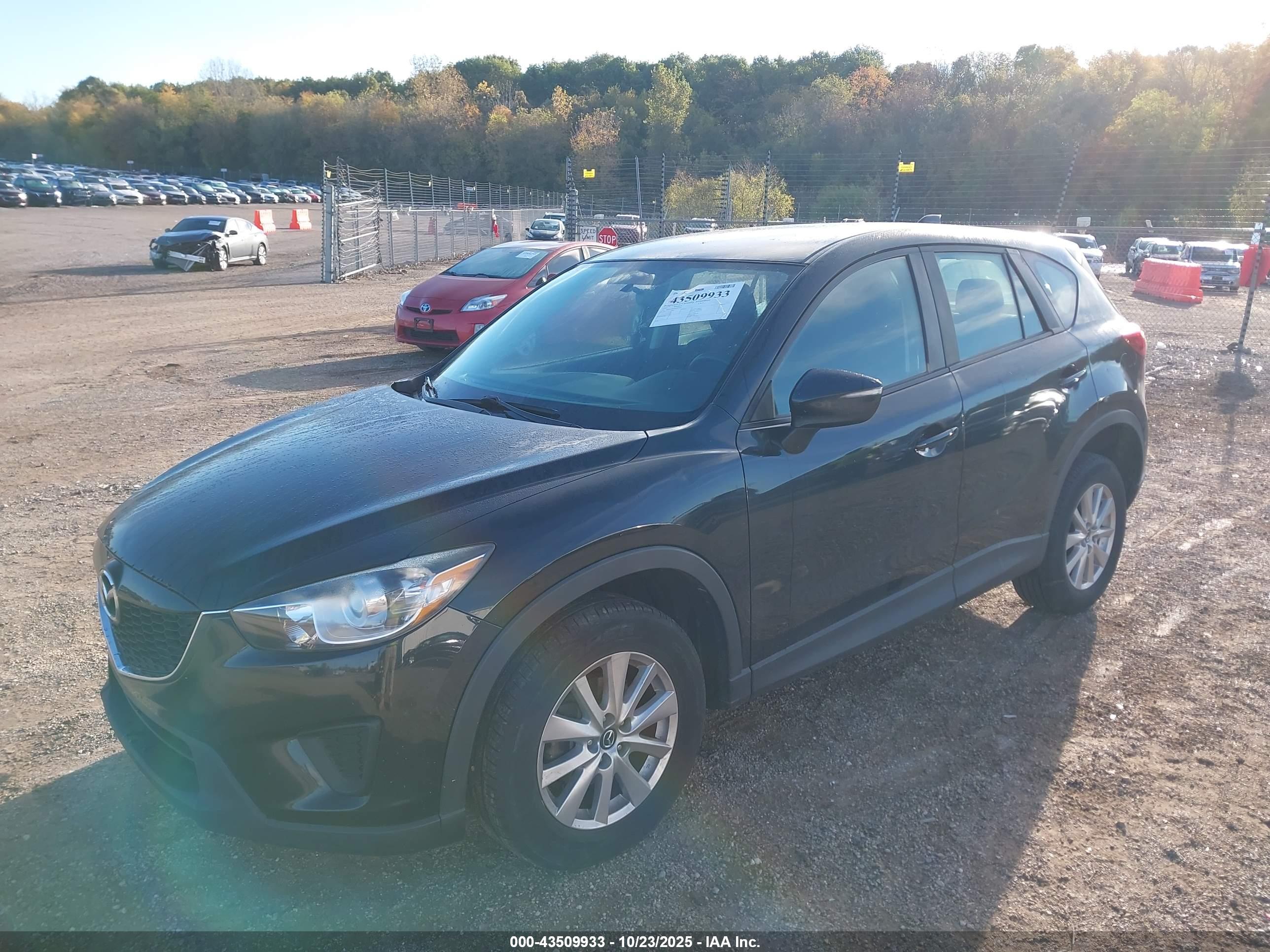 MAZDA CX-5 image 2