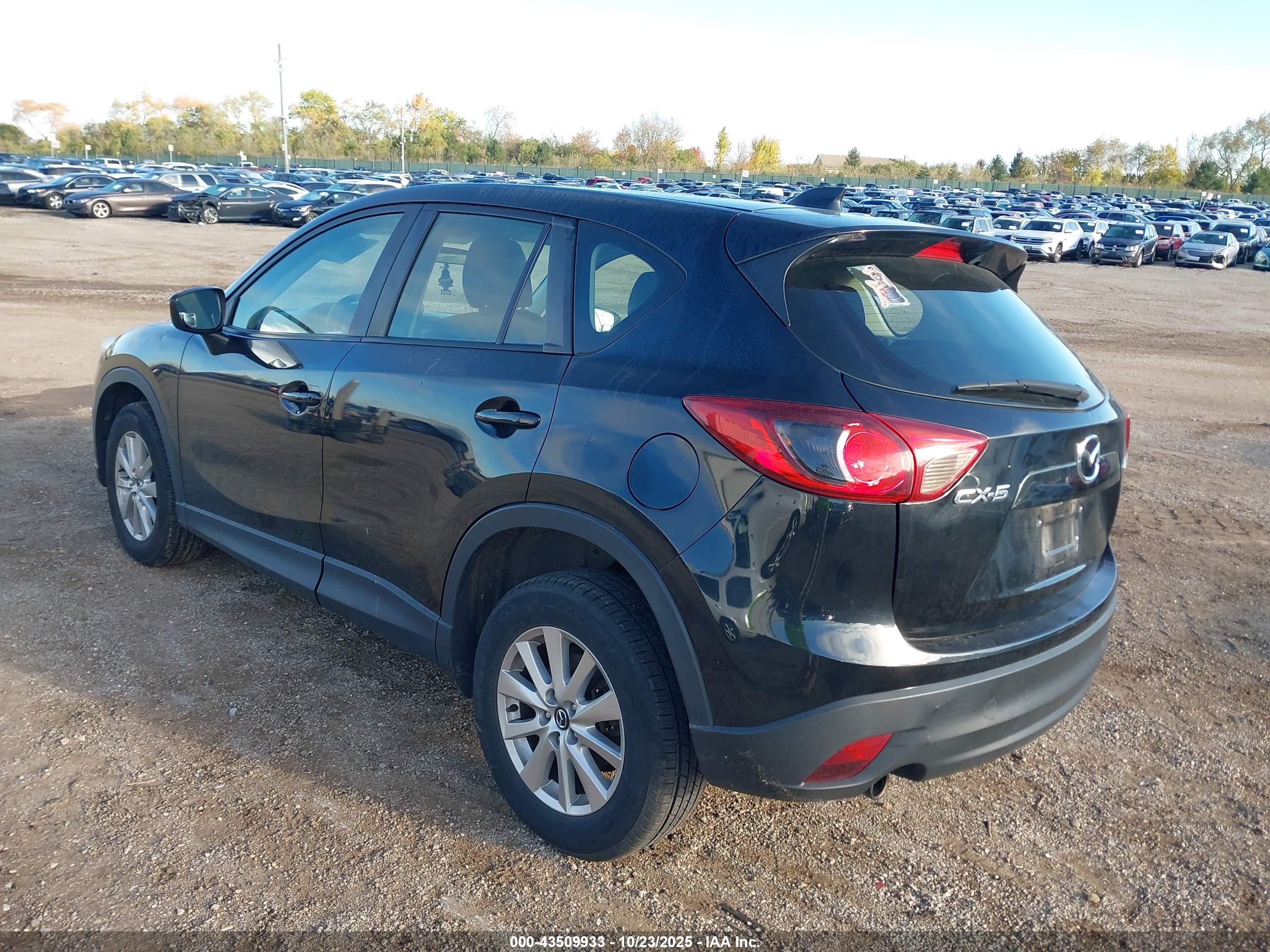 MAZDA CX-5 image 3