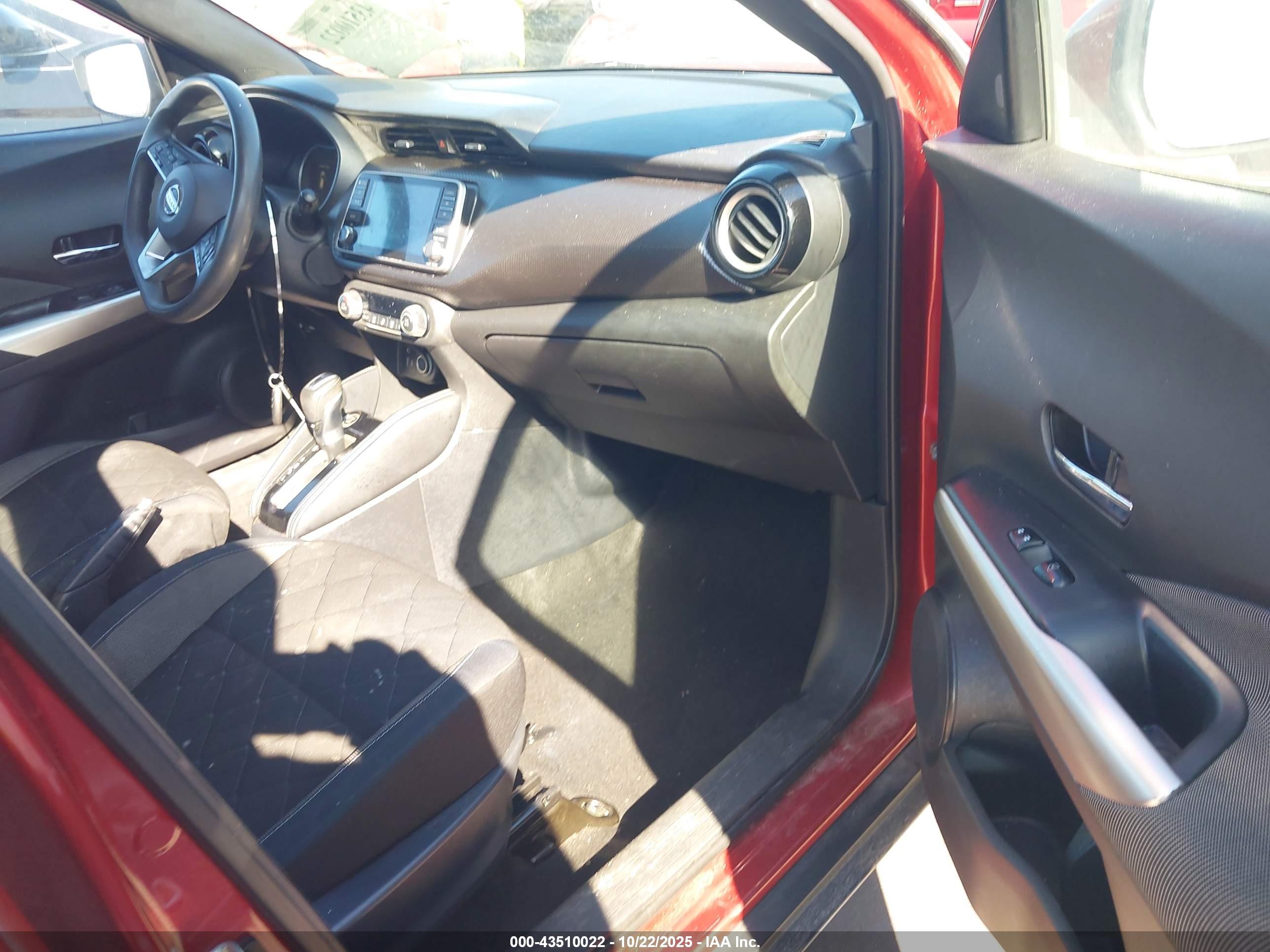 NISSAN KICKS image 5