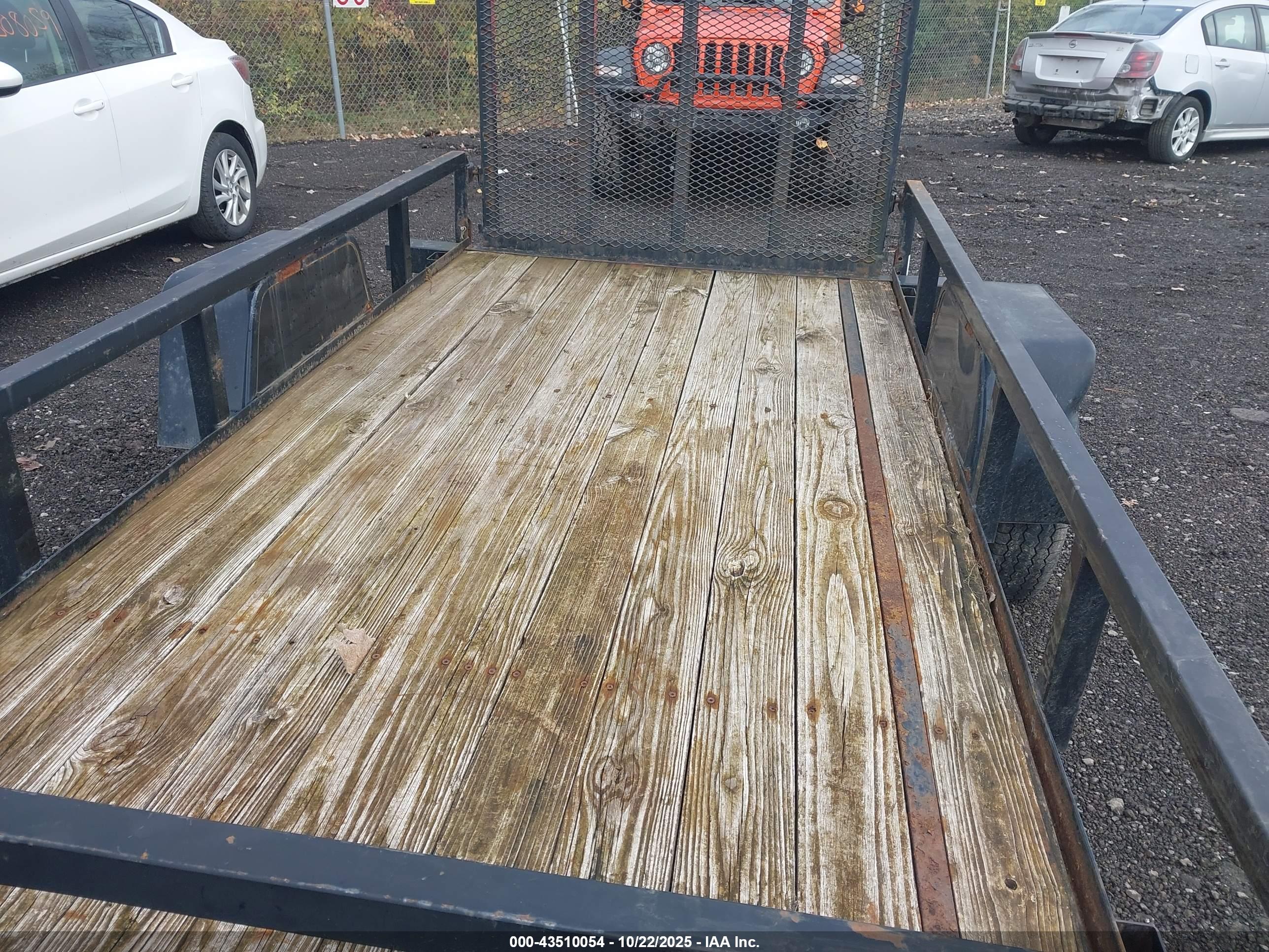 UTILITY TRAILER image 8